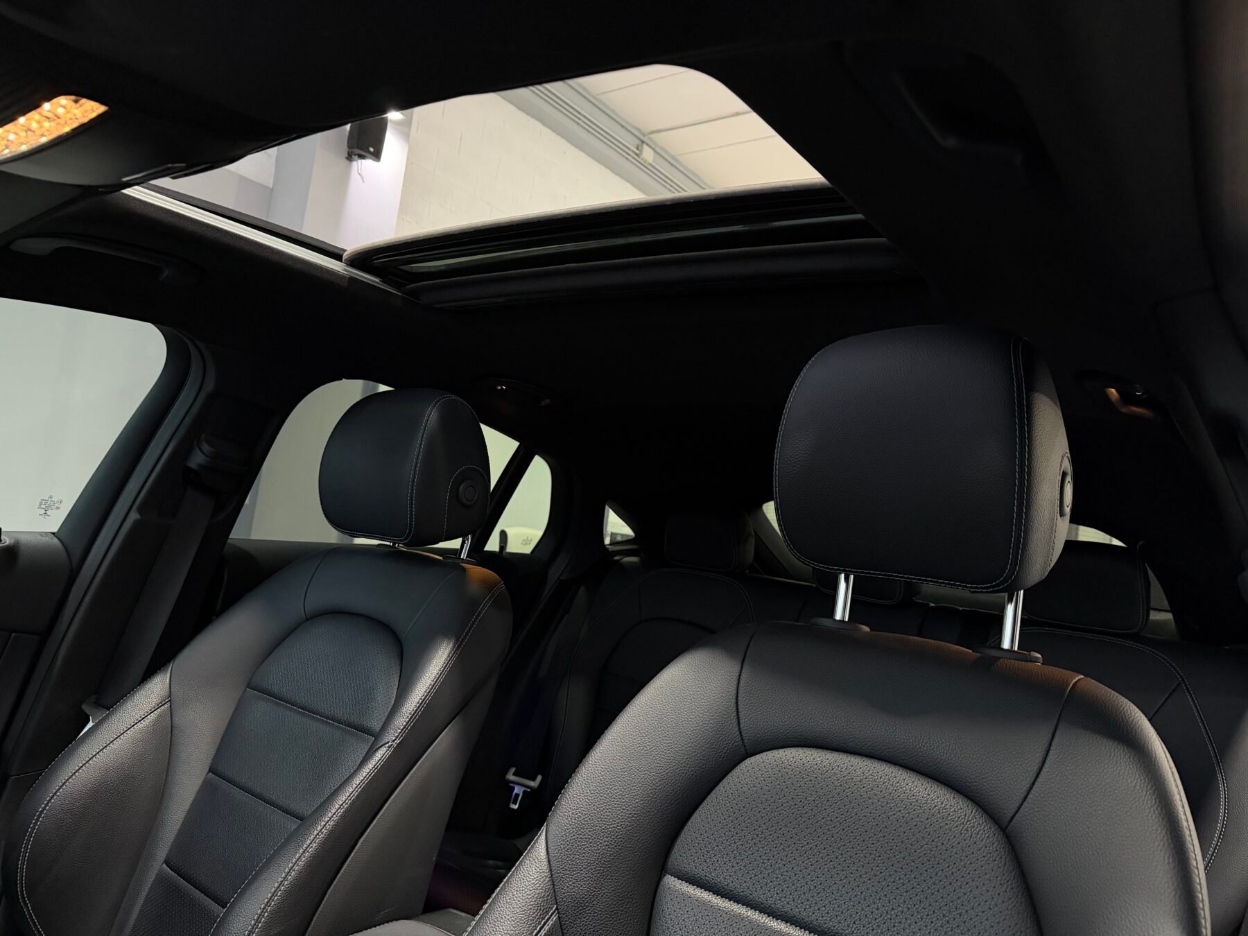 MERCEDES-BENZ GLC COUPE AMG 220 D 