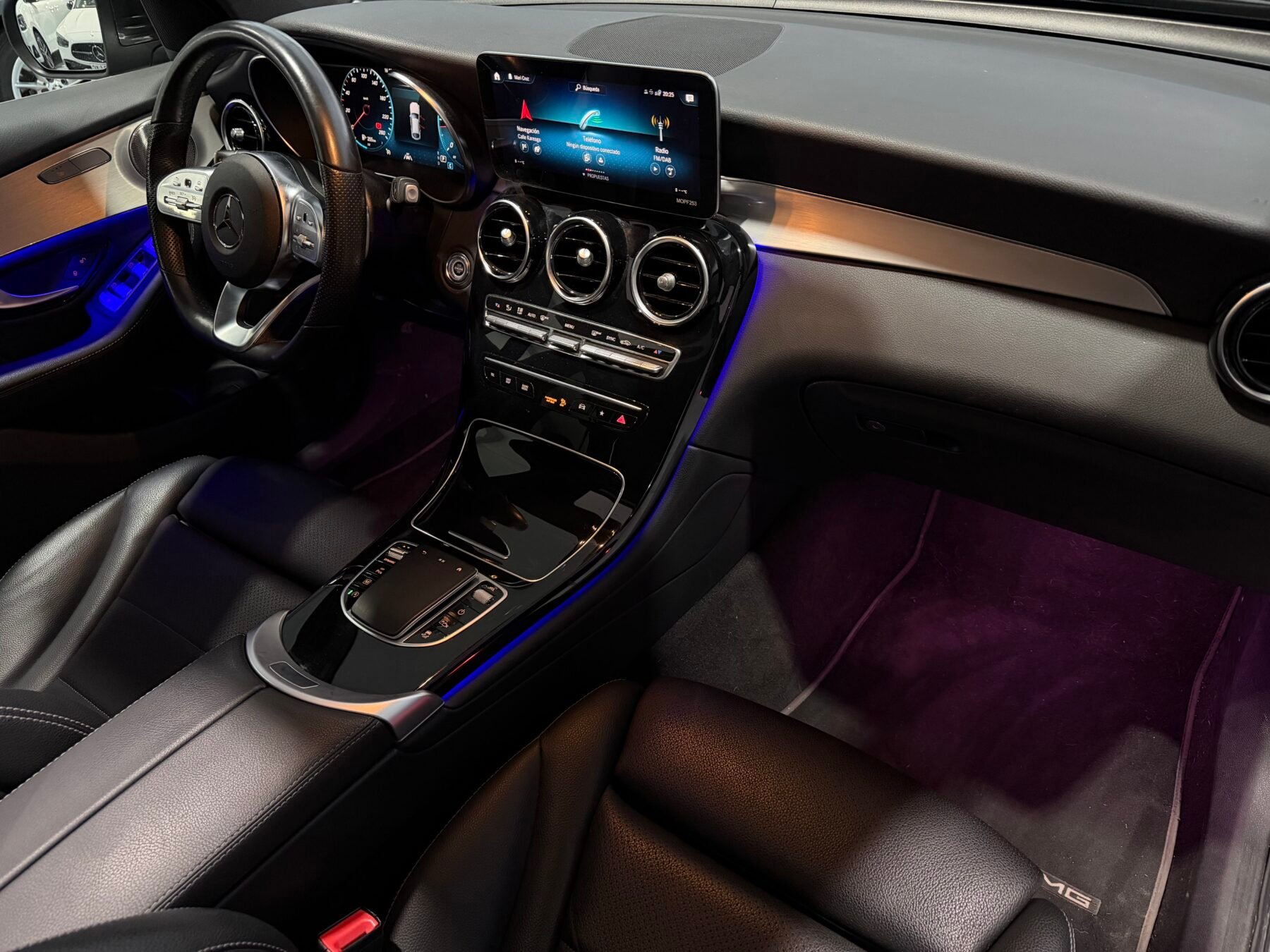 MERCEDES-BENZ GLC COUPE AMG 220 D 