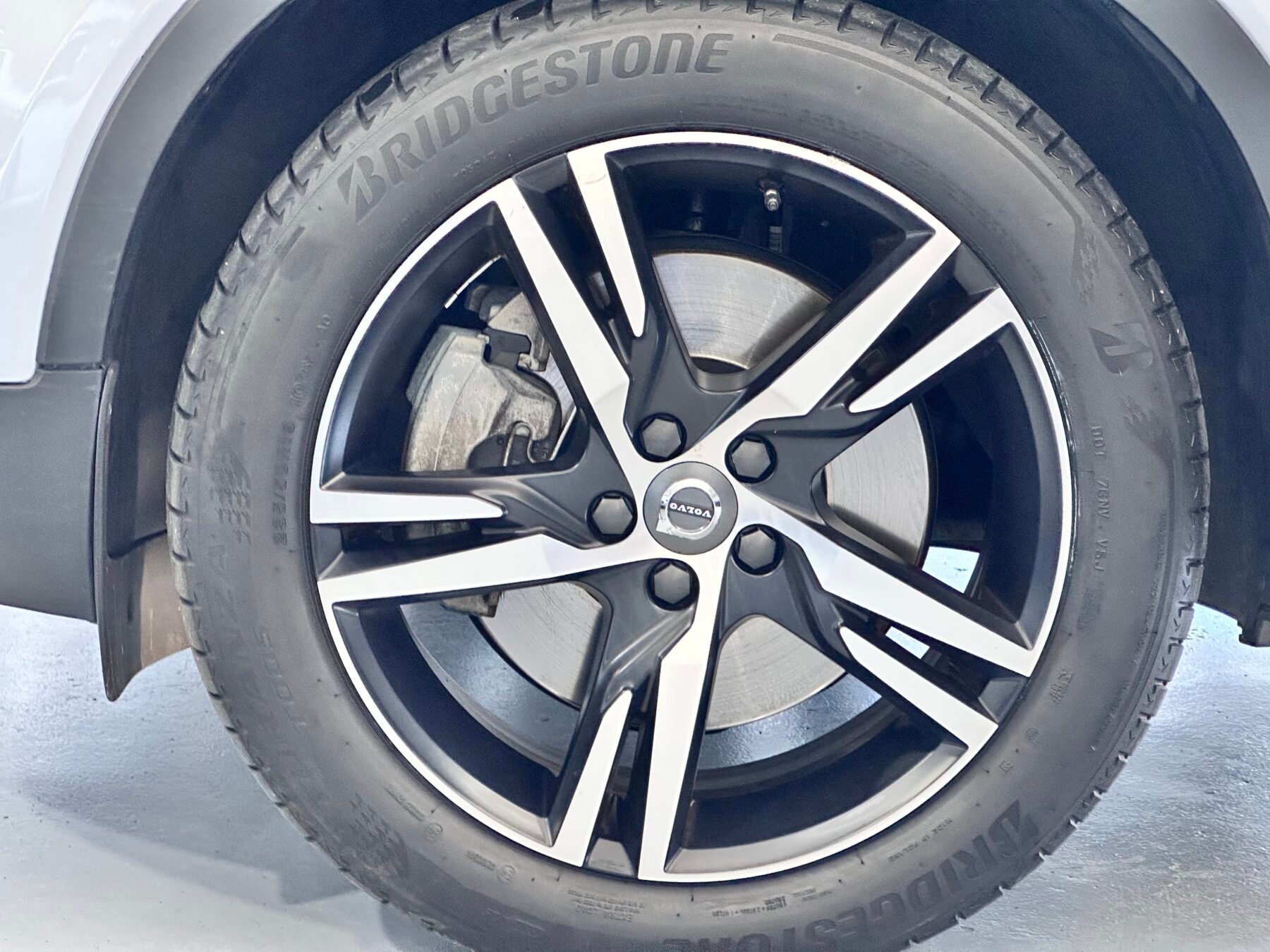 VOLVO XC40 T4 Twin Recharge RDesign Exp Auto