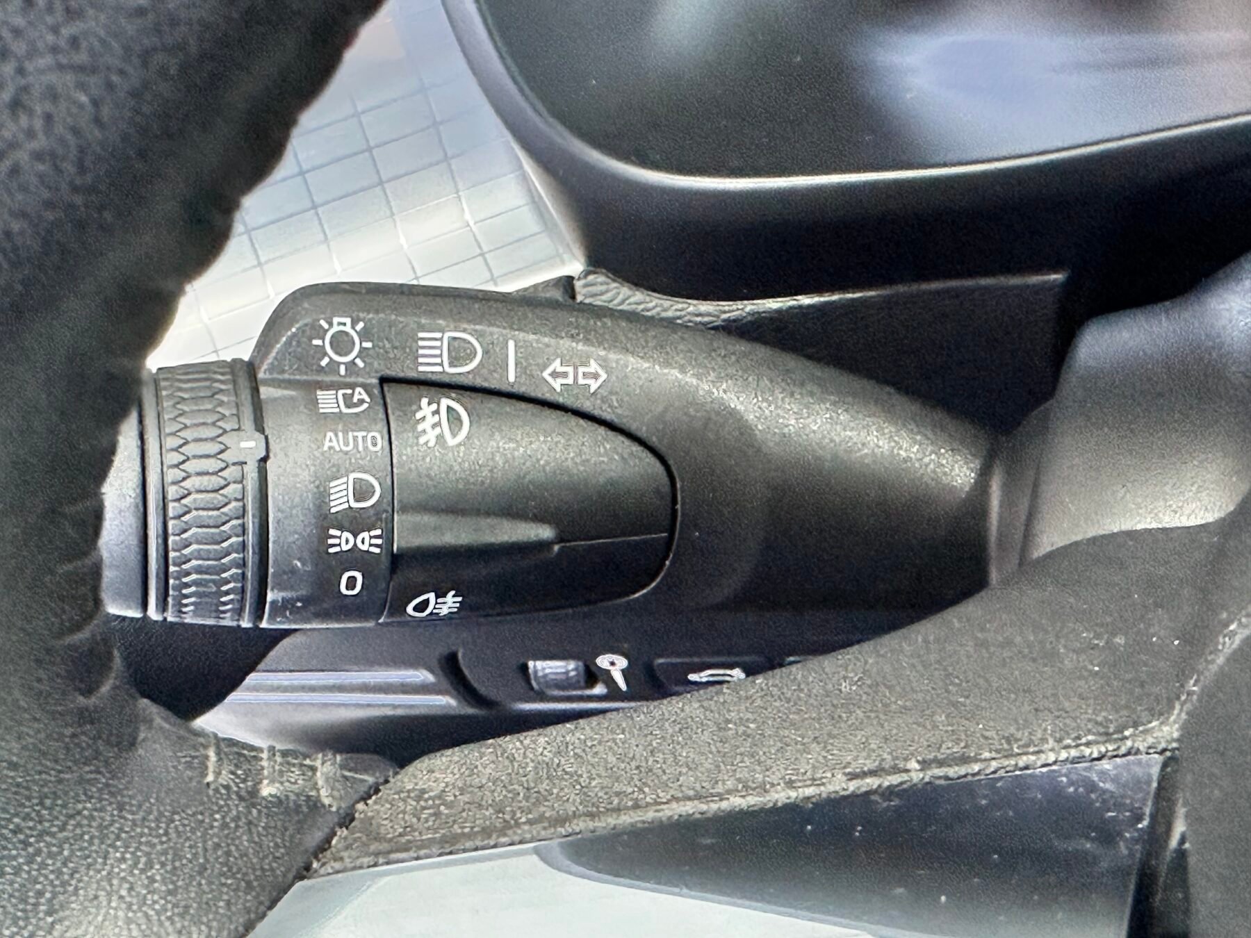 VOLVO XC40 T4 Twin Recharge RDesign Exp Auto