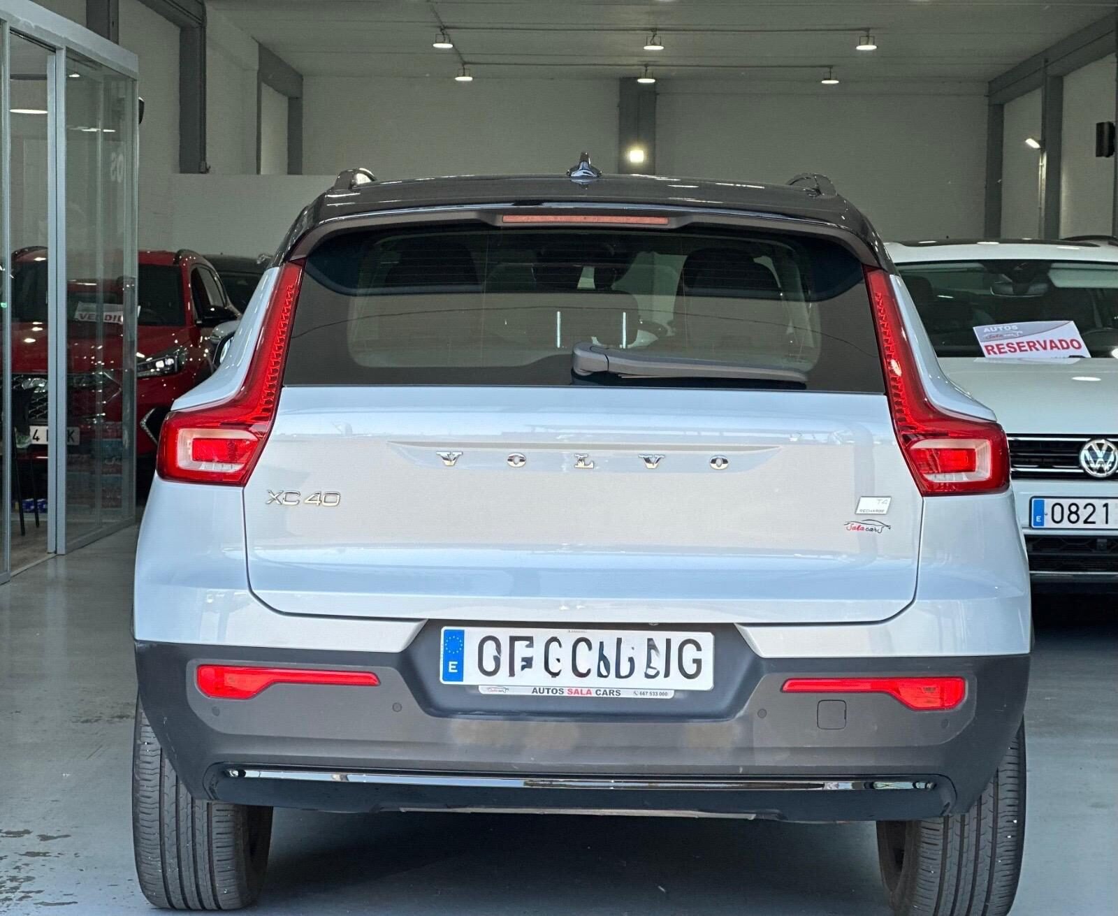 VOLVO XC40 T4 Twin Recharge RDesign Exp Auto