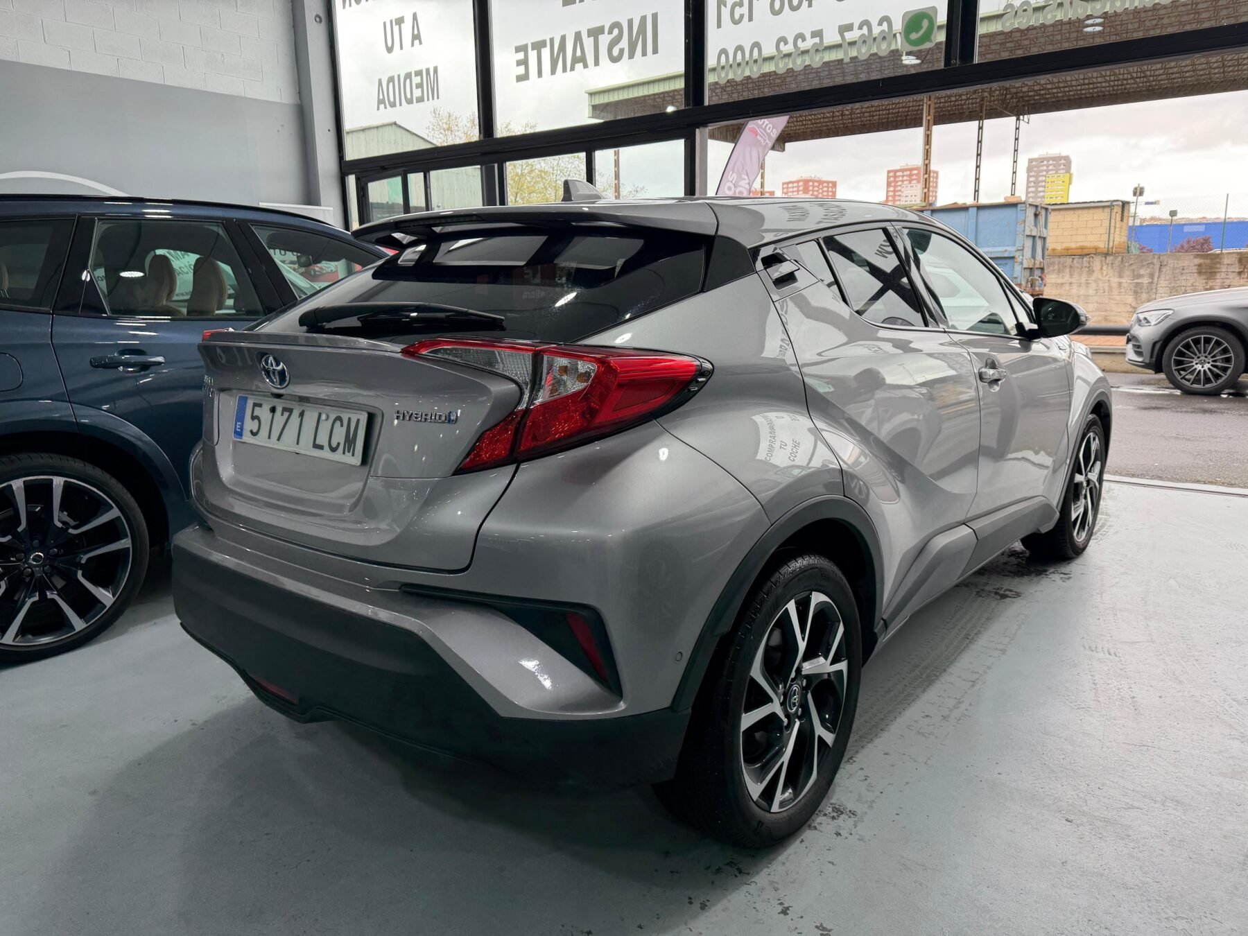 TOYOTA  C-HR 1.8 125H Advance