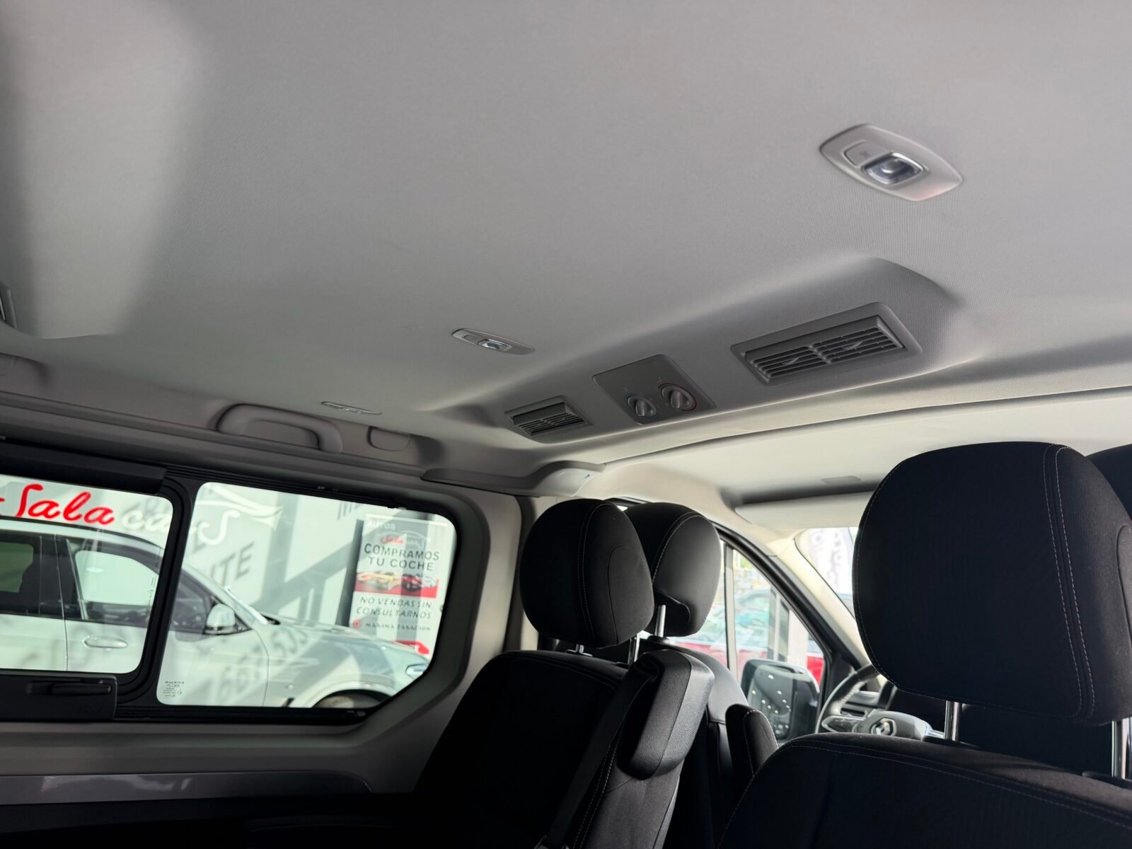 RENAULT TRAFIC SPACECLASS L2H1 