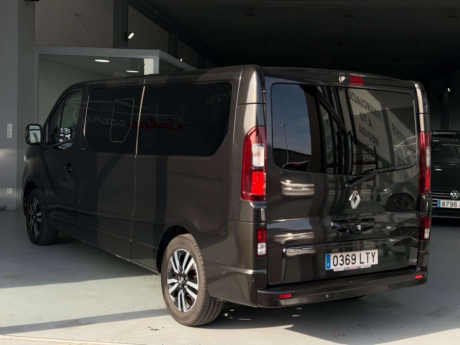 RENAULT TRAFIC SPACECLASS L2H1 