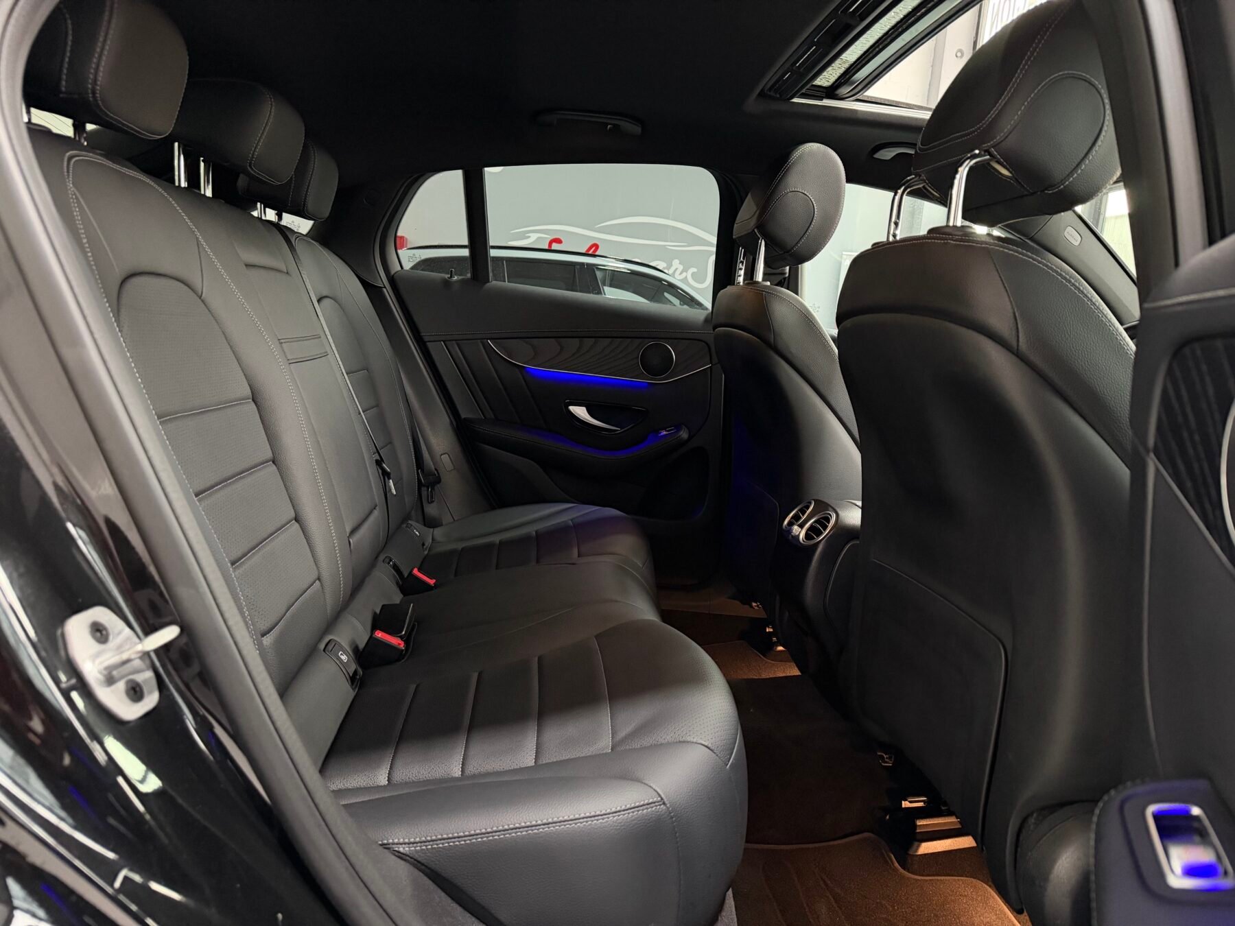 MERCEDES-BENZ GLC COUPE 300de AMG 4MATIC 
