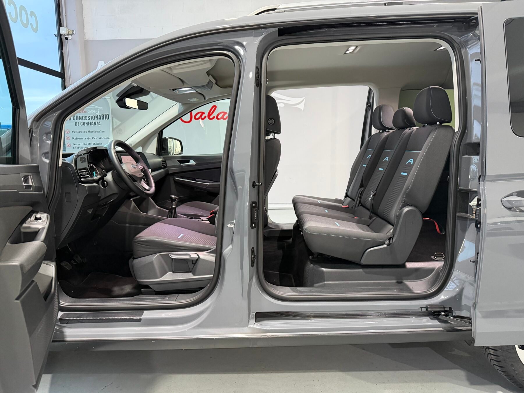 FORD TOURNEO CONNECT ACTIVE L2H1 2.0 TDI