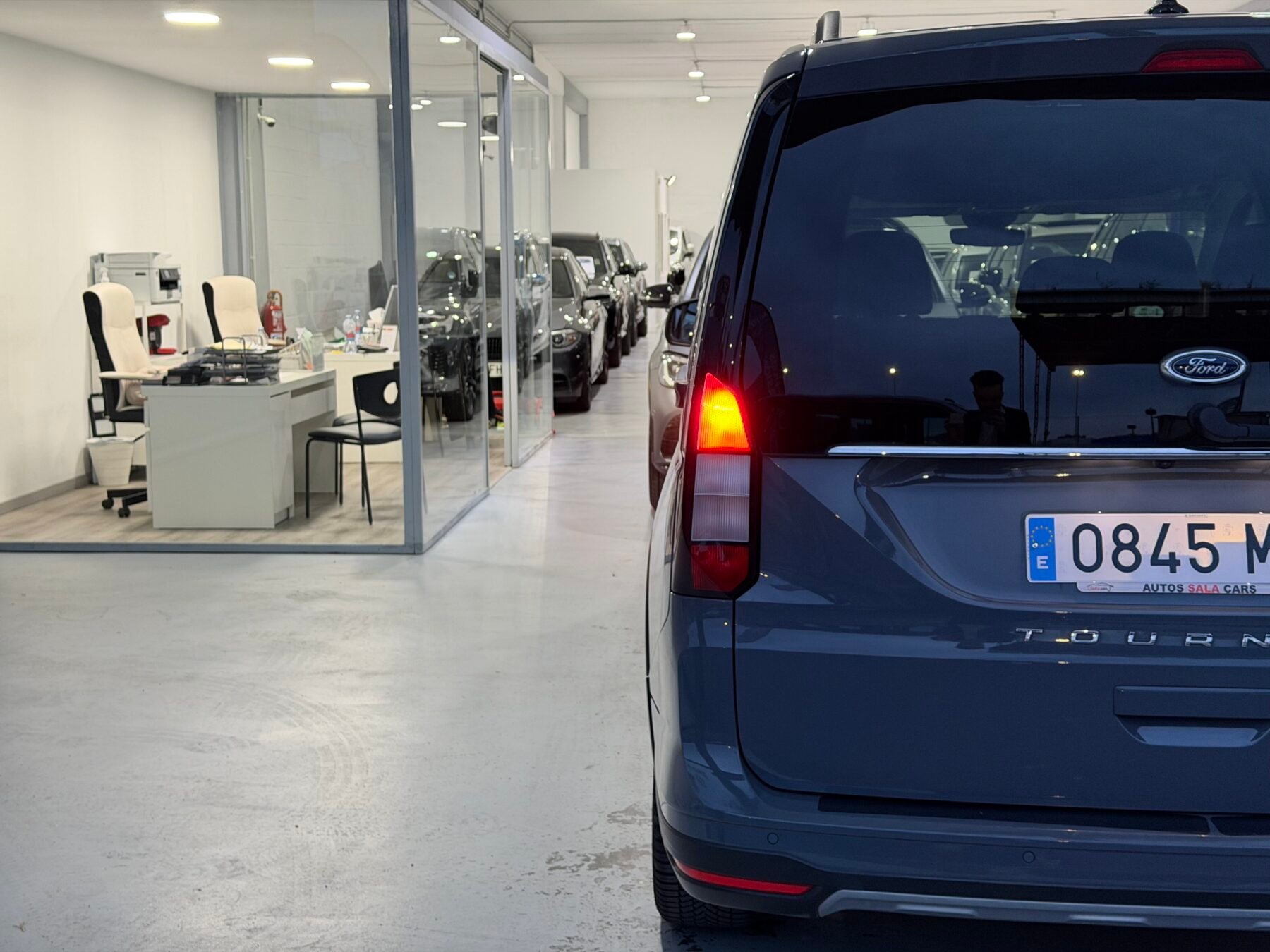 FORD TOURNEO CONNECT ACTIVE L2H1 2.0 TDI