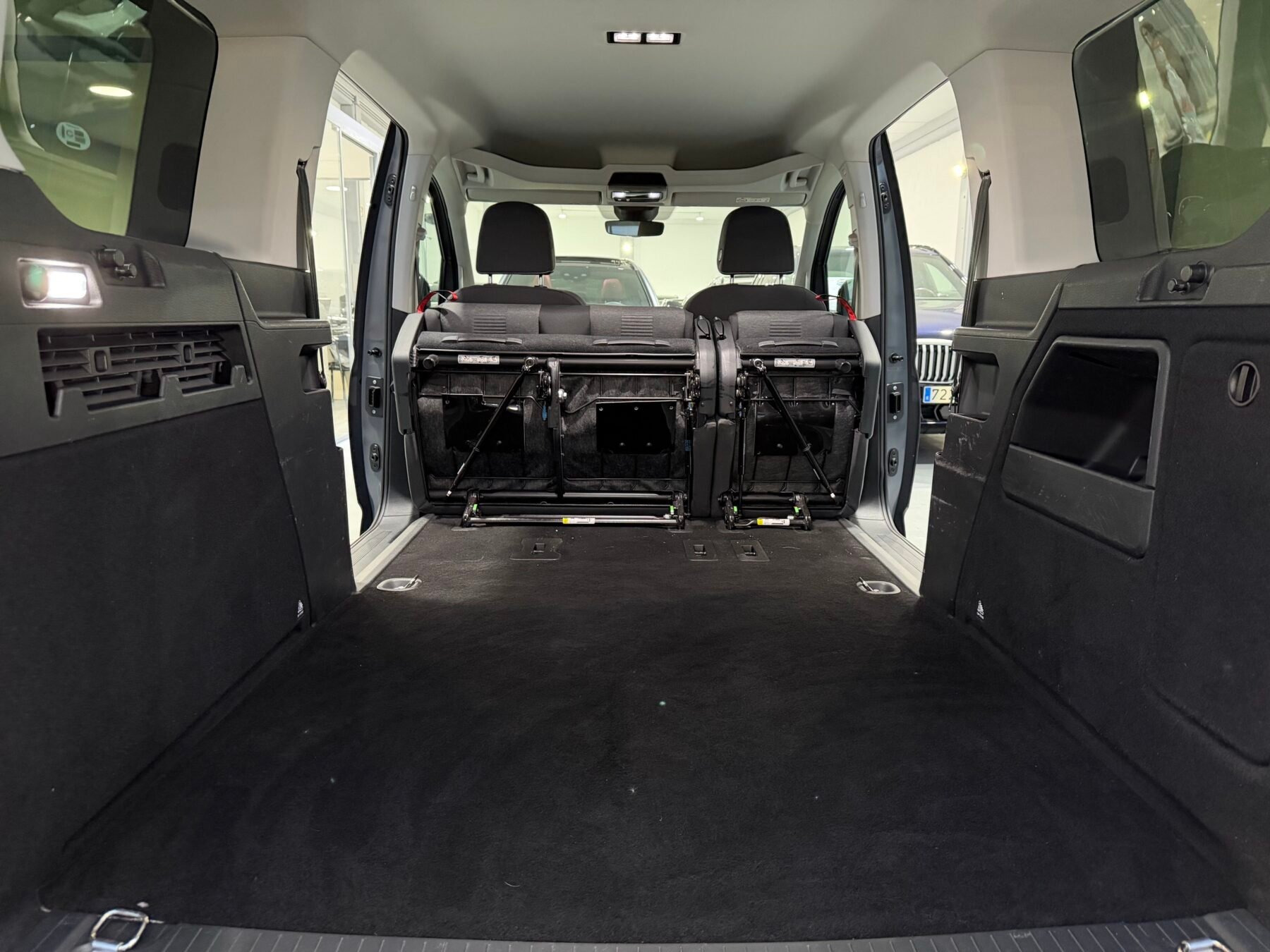 FORD TOURNEO CONNECT ACTIVE L2H1 2.0 TDI