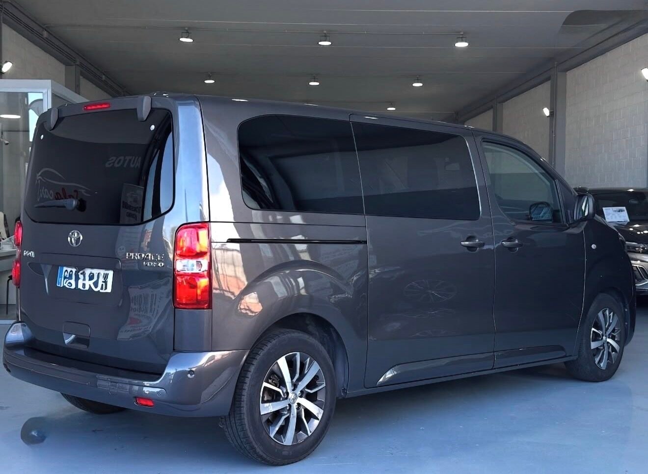 TOYOTA Proace verso 2.0D 180CV VIP AUTO 