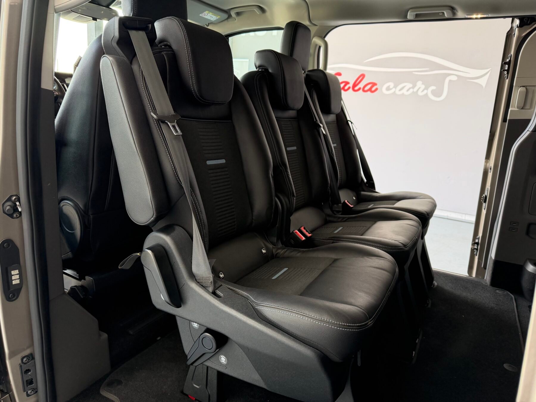 FORD TOURNEO CUSTOM 2.0 Ecob 136kW 185CV Hybr L2 Active