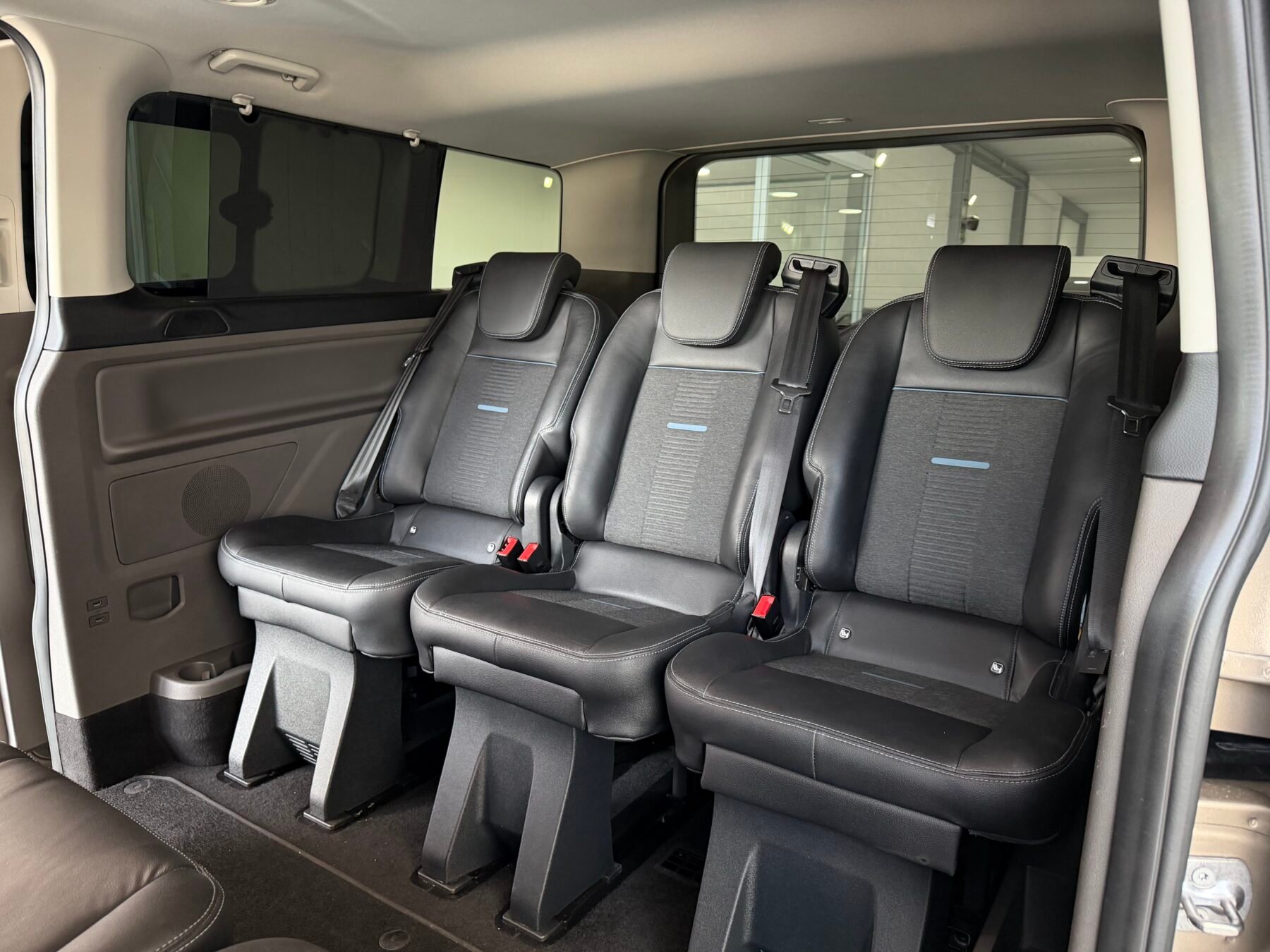 FORD TOURNEO CUSTOM 2.0 Ecob 136kW 185CV Hybr L2 Active