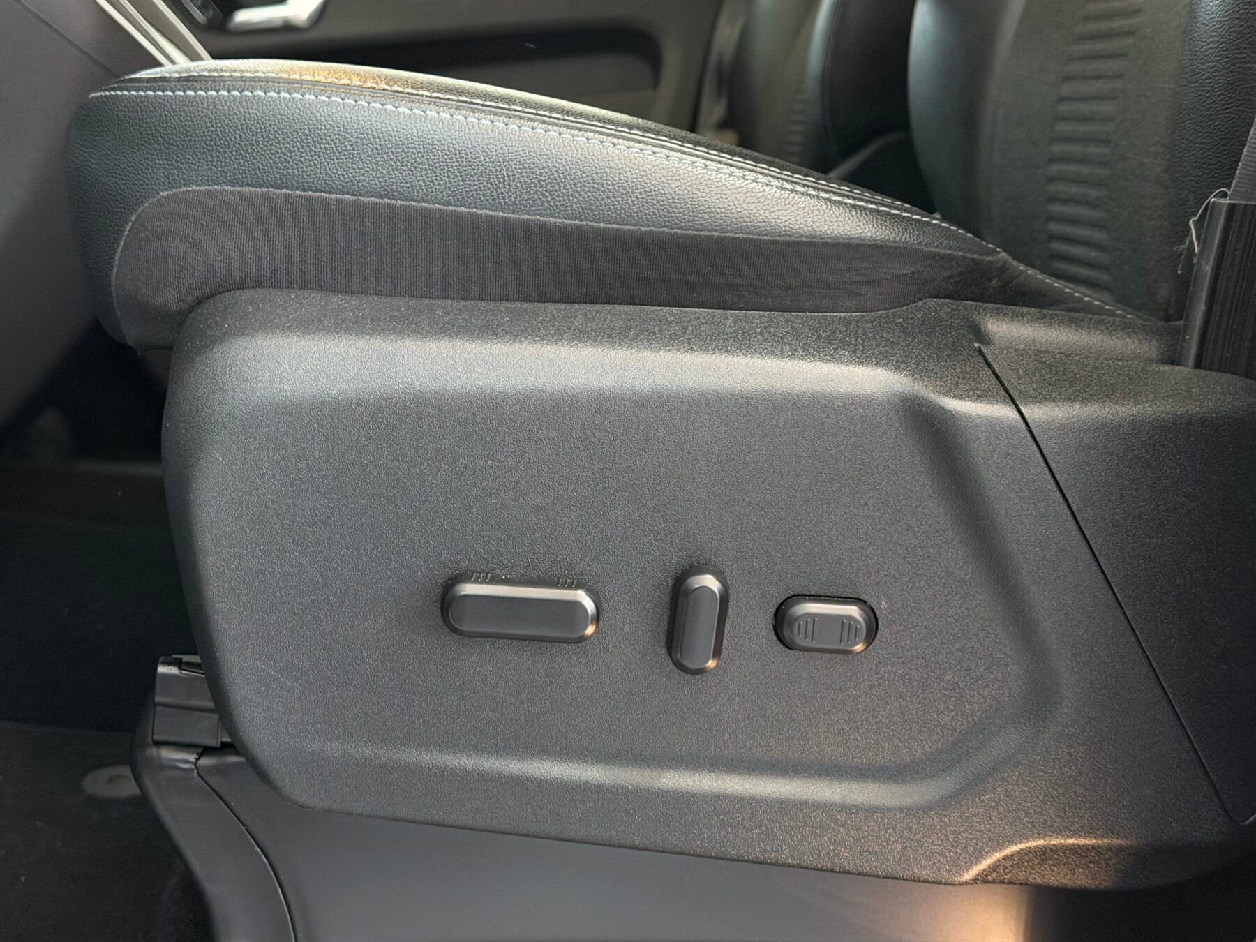 FORD TOURNEO CUSTOM 2.0 Ecob 136kW 185CV Hybr L2 Active