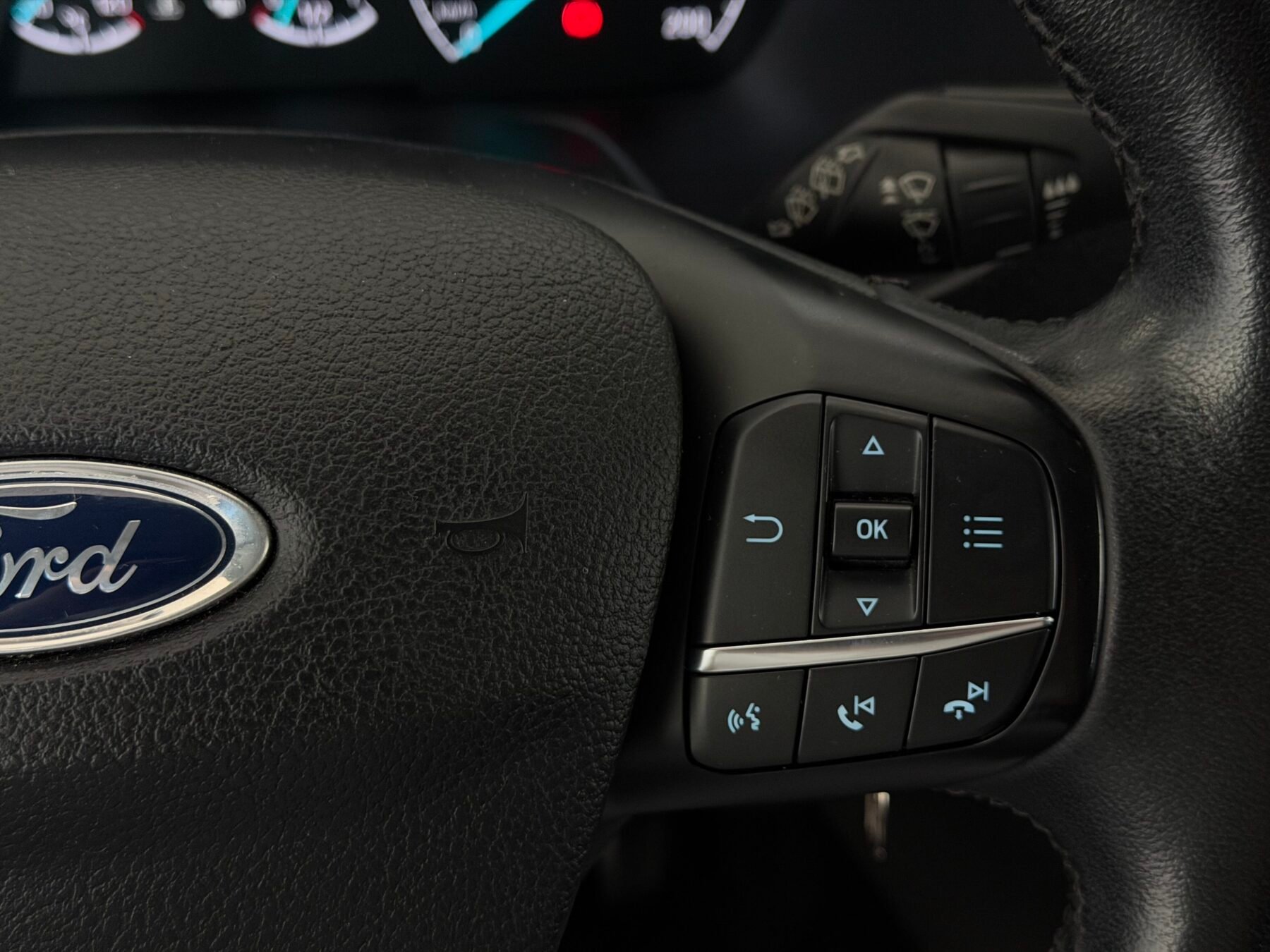 FORD TOURNEO CUSTOM 2.0 Ecob 136kW 185CV Hybr L2 Active