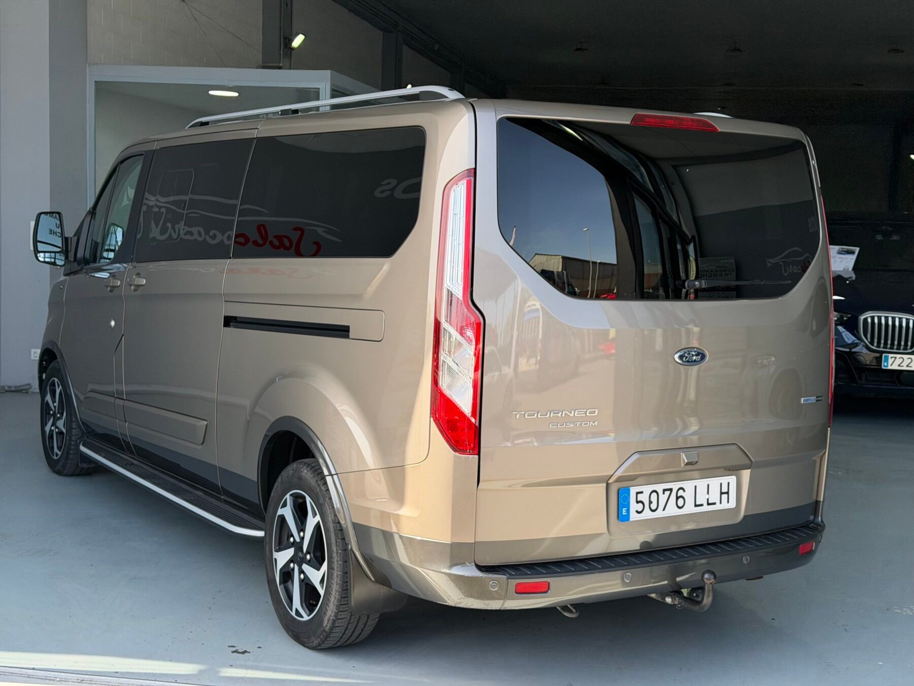 FORD TOURNEO CUSTOM 2.0 Ecob 136kW 185CV Hybr L2 Active