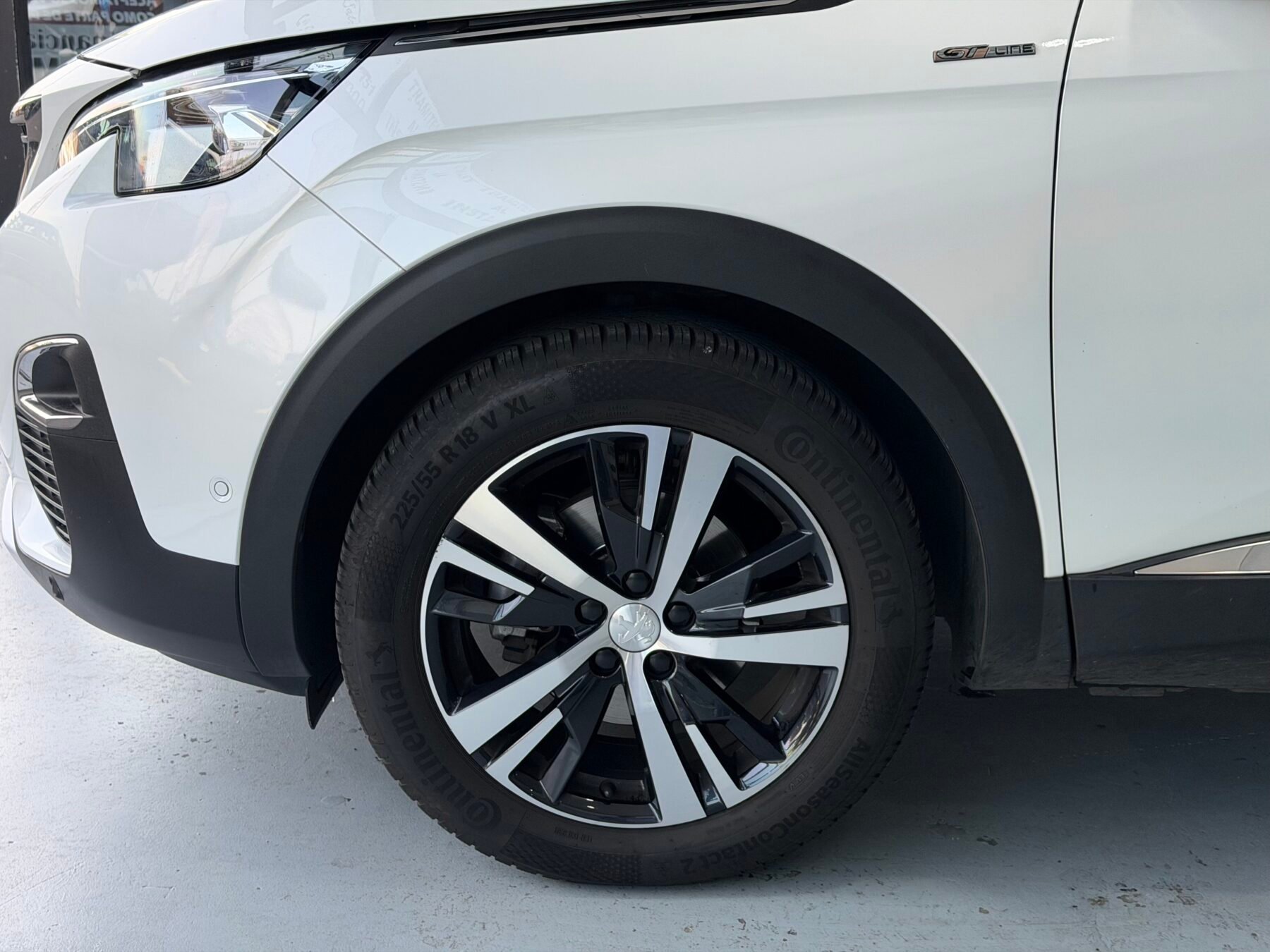 PEUGEOT  5008 GTLine 1.2L PureTech 96kW 130CV SS