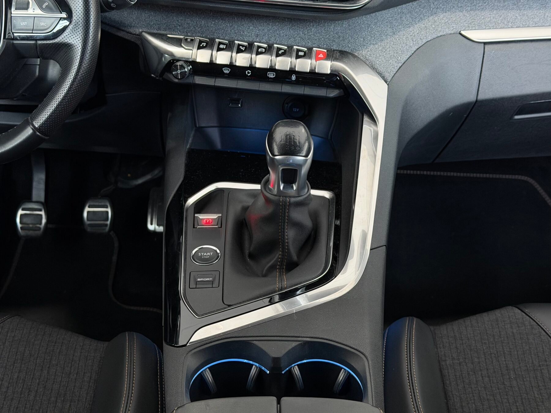 PEUGEOT  5008 GTLine 1.2L PureTech 96kW 130CV SS