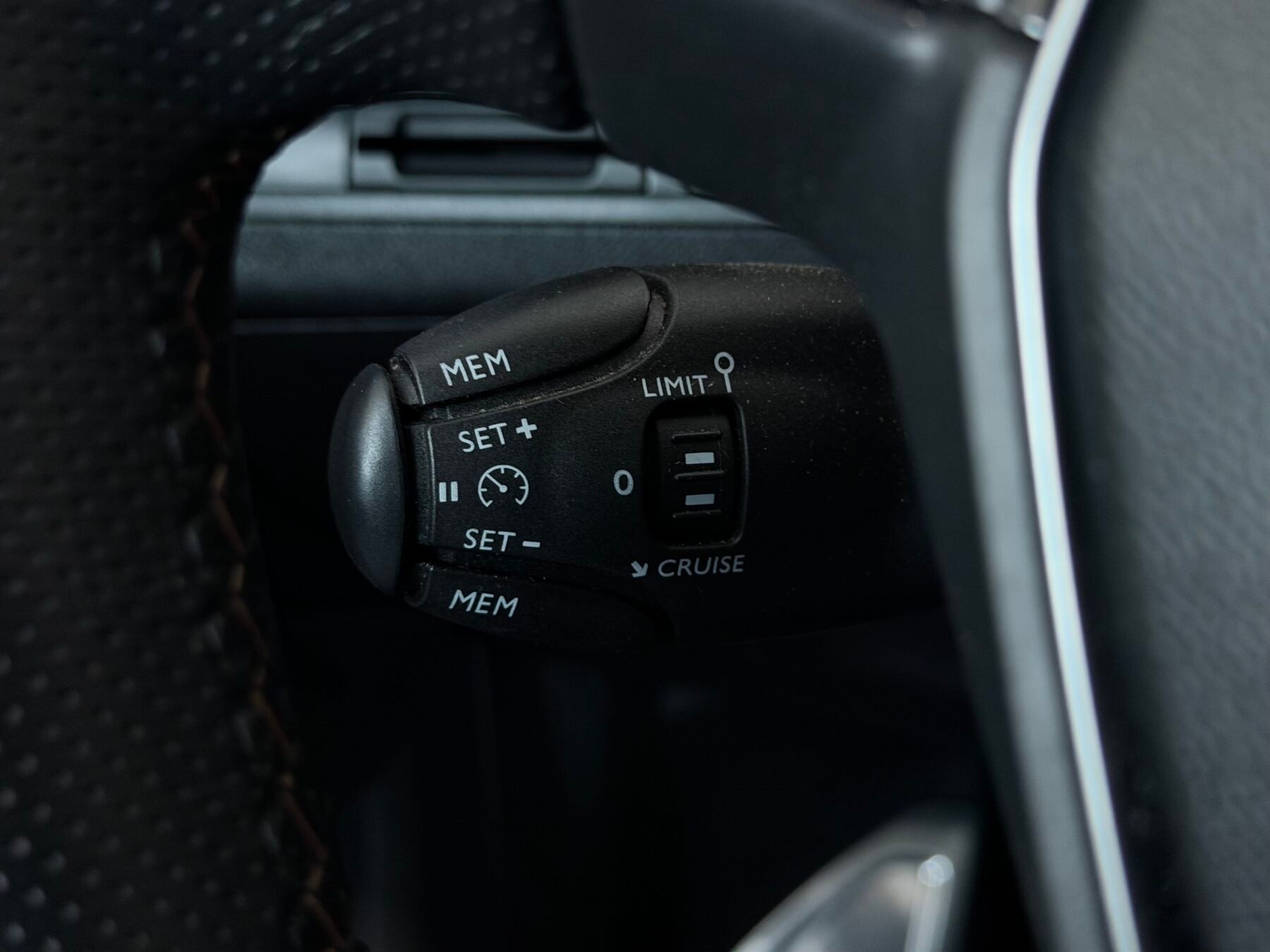 PEUGEOT  5008 GTLine 1.2L PureTech 96kW 130CV SS