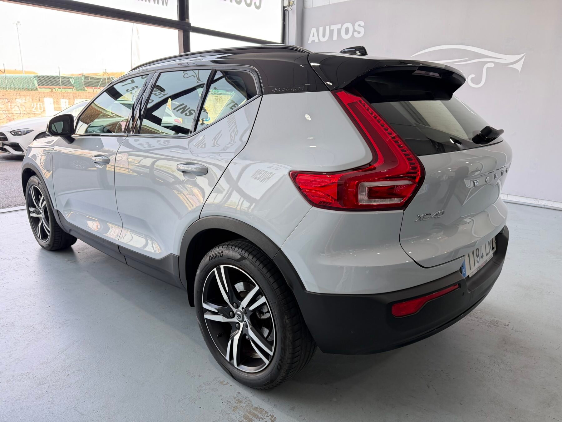VOLVO XC40 T4 Twin Recharge RDesign Exp Auto