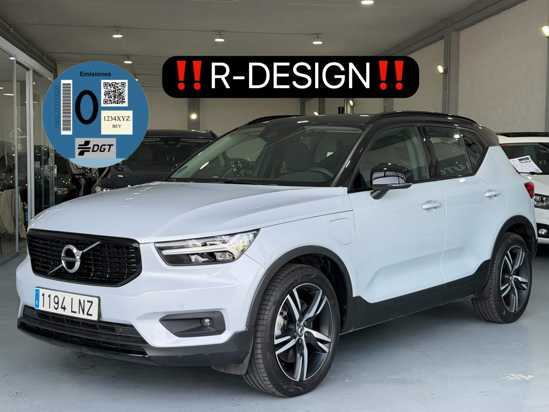 VOLVO XC40 T4 Twin Recharge RDesign Exp Auto