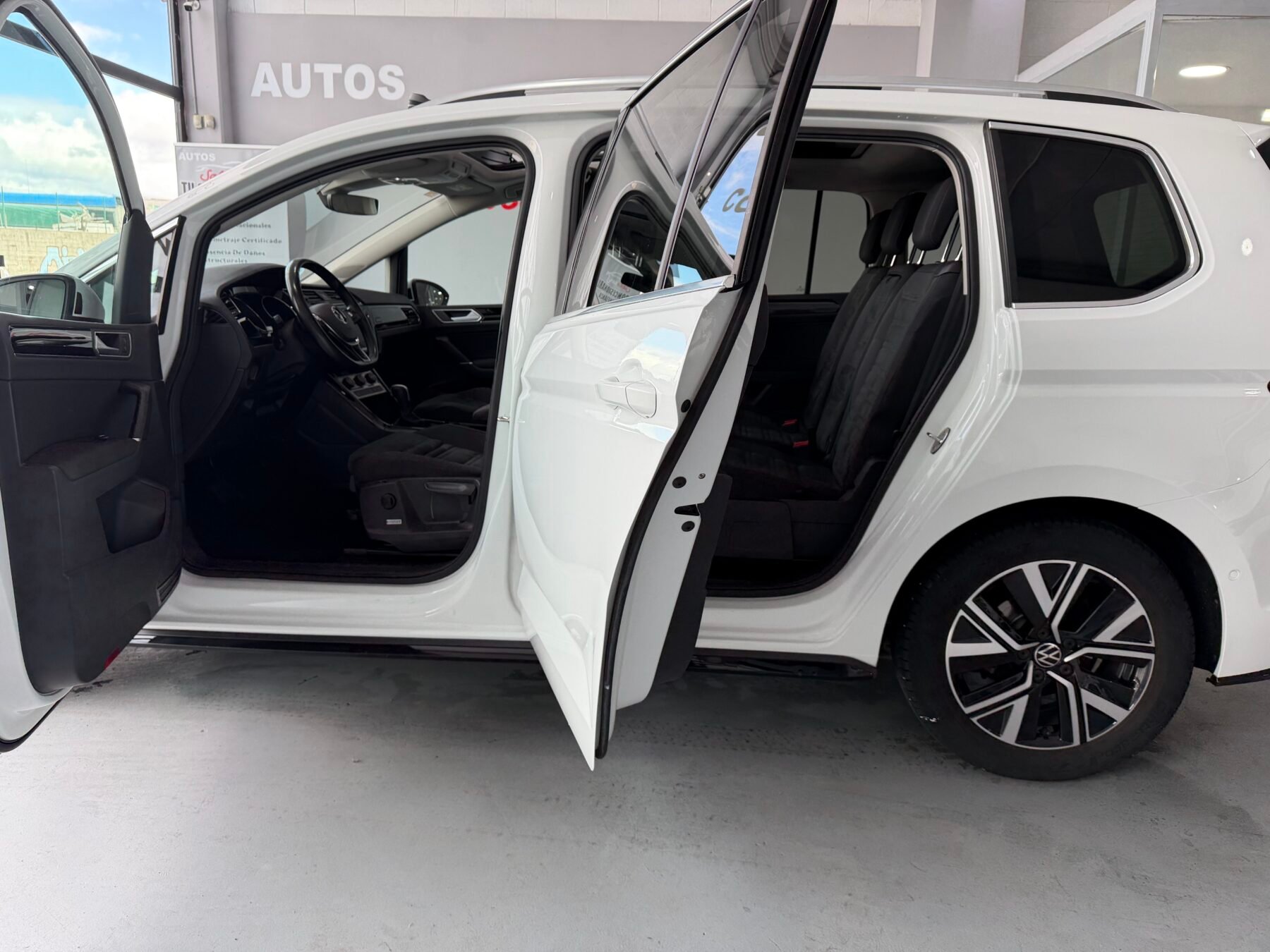 VOLKSWAGEN TOURAN RLINE 2.0 TDI 150CV DSG7 