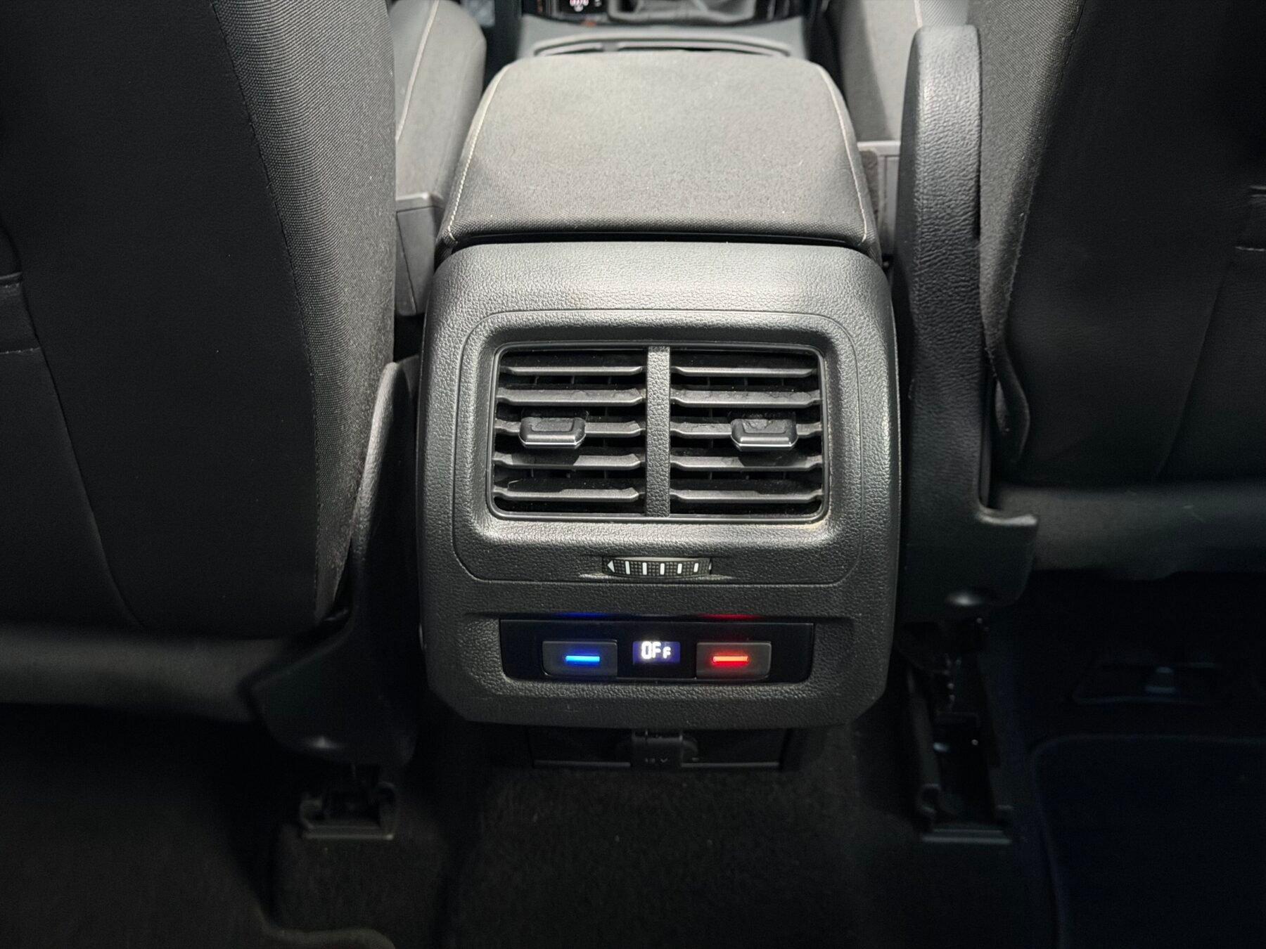 VOLKSWAGEN TOURAN RLINE 2.0 TDI 150CV DSG7 