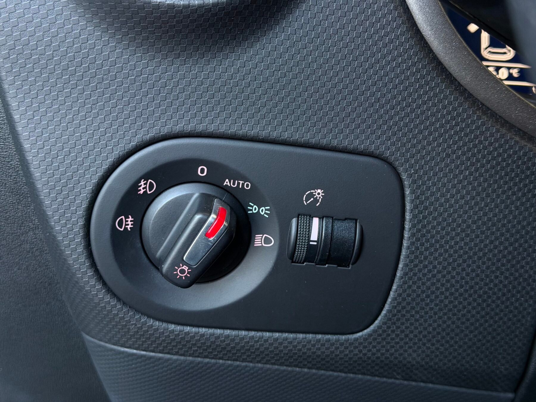 SEAT LEON 2.0 TDI 140cv DSG FR