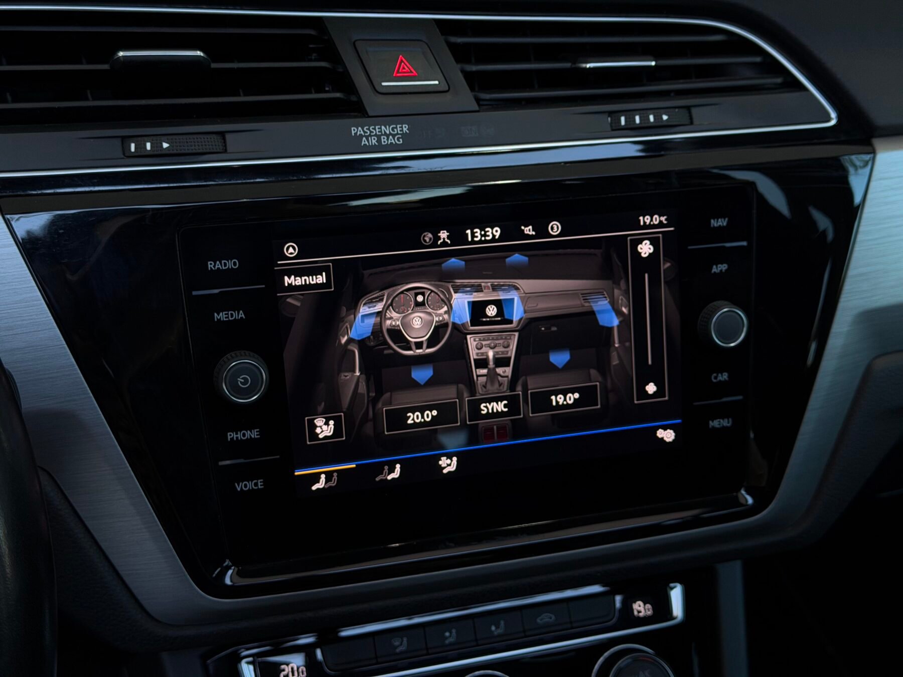 VOLKSWAGEN TOURAN TOURAN ADVANCE 2.0 TDI 150CV DSG7