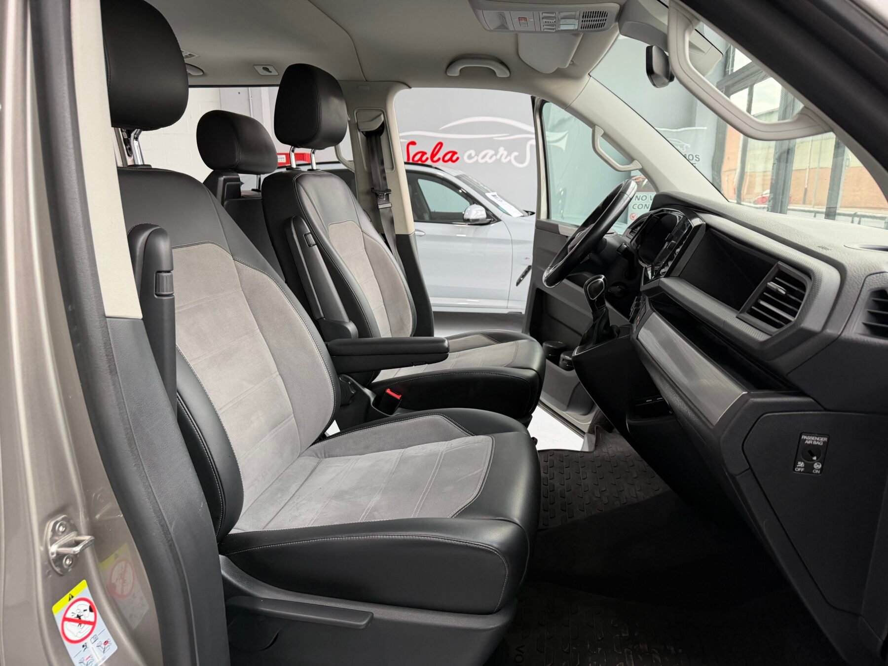 VOLKSWAGEN MULTIVAN CORTO PREMIUM DSG 2.0TDI 150cv