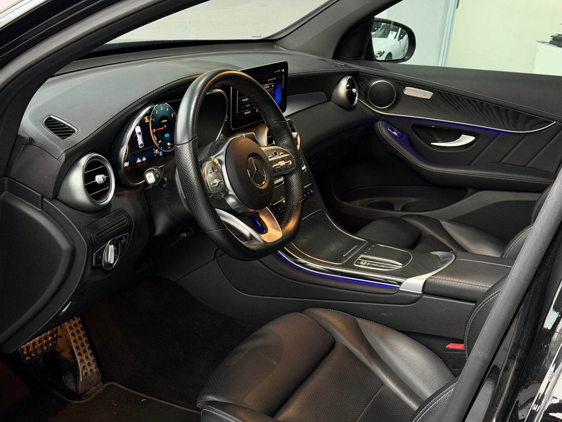 MERCEDES-BENZ GLC COUPE 300de AMG 4MATIC 