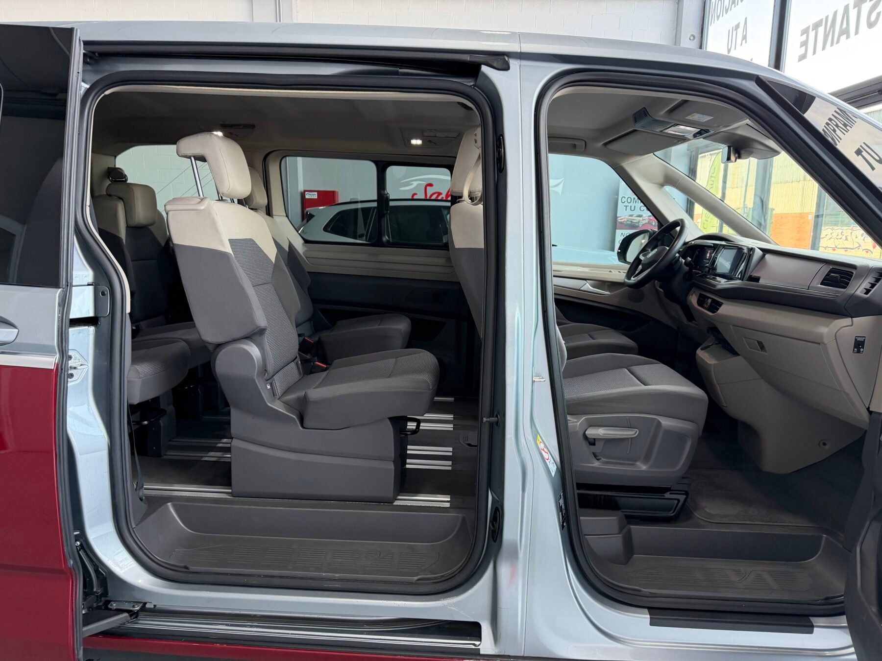 VOLKSWAGEN MULTIVAN PHEV 1.4TSI 218 DSG6 BC