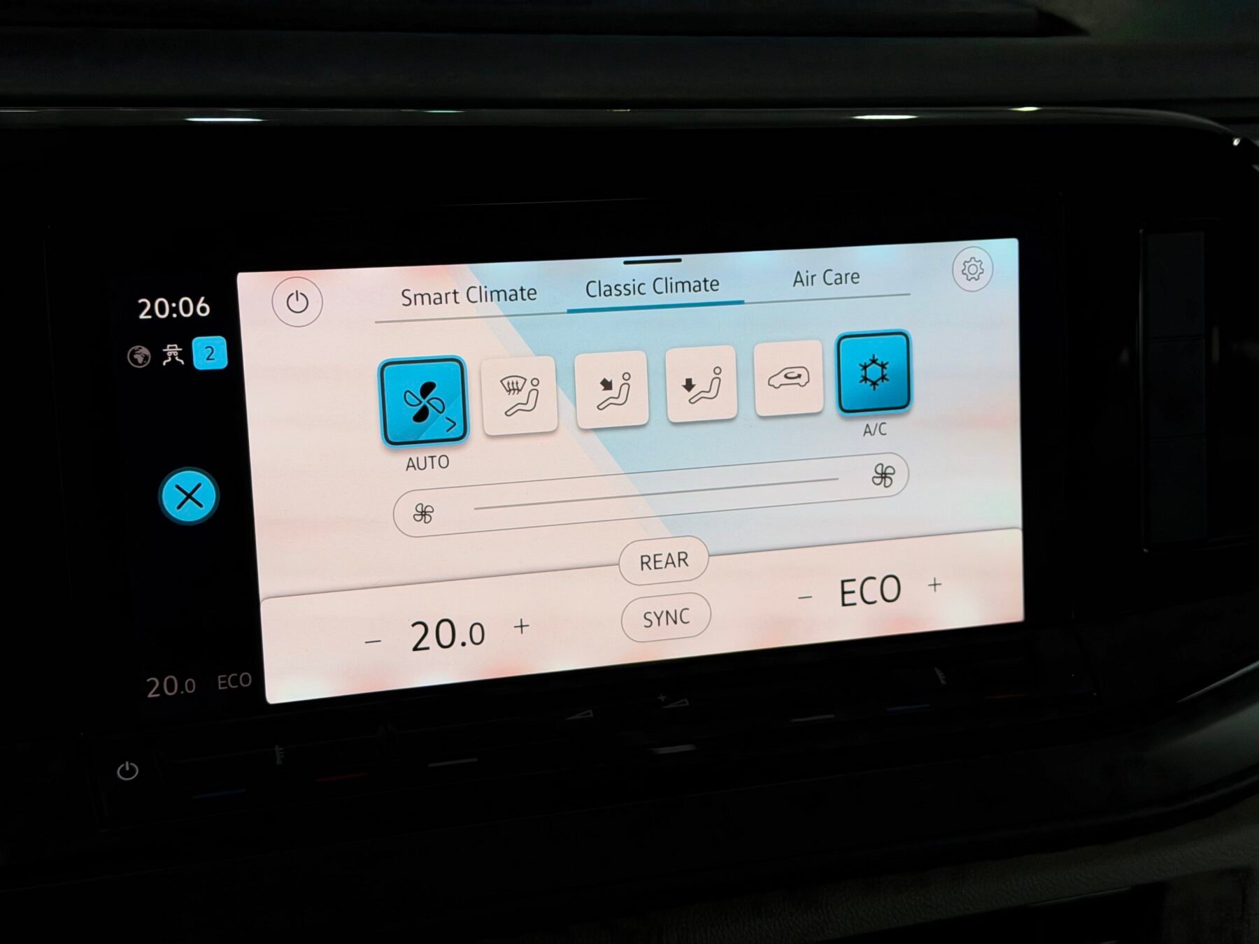 VOLKSWAGEN MULTIVAN PHEV 1.4TSI 218 DSG6 BC