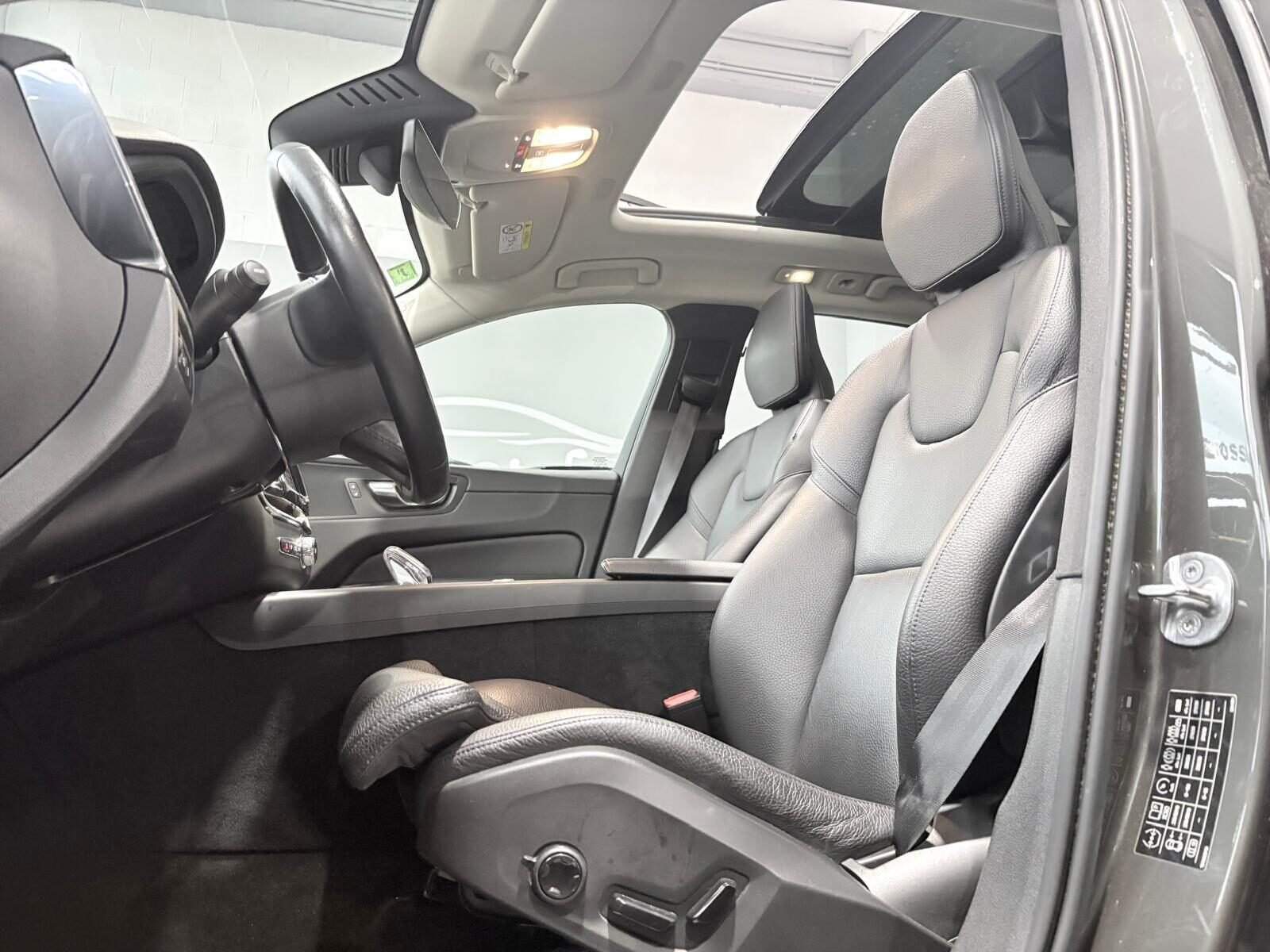 VOLVO XC60 2.0 T6 AWD Recharge Inscription Exp Auto