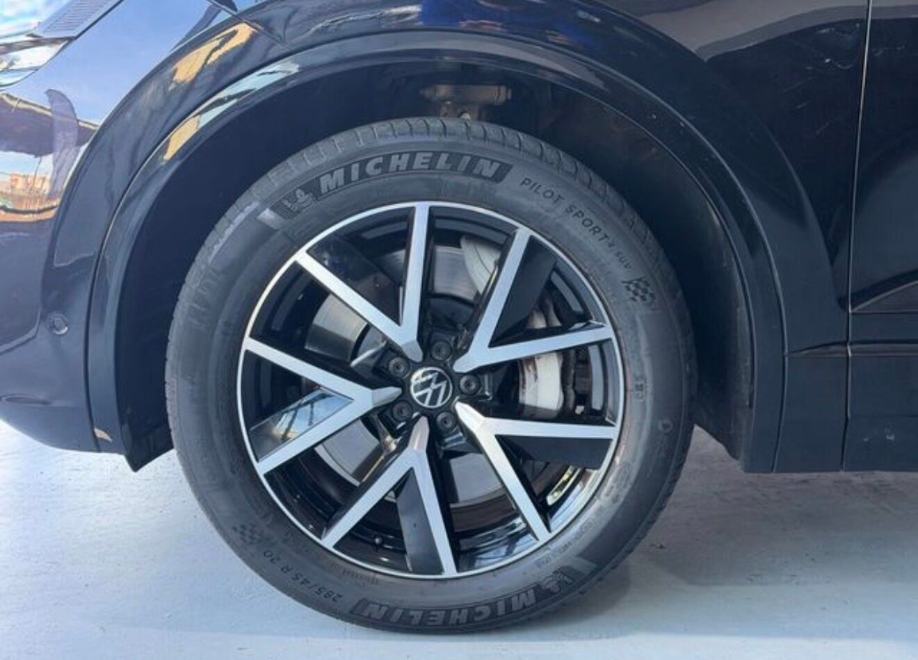 VOLKSWAGEN touareg R 3.0 V6 HIBRYD 462CV