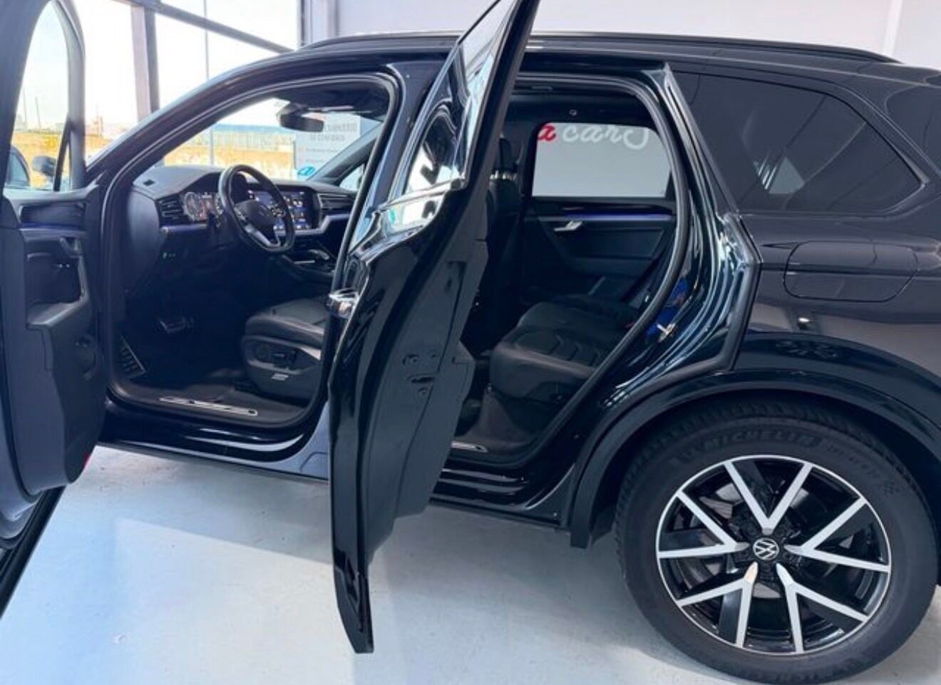 VOLKSWAGEN touareg R 3.0 V6 HIBRYD 462CV