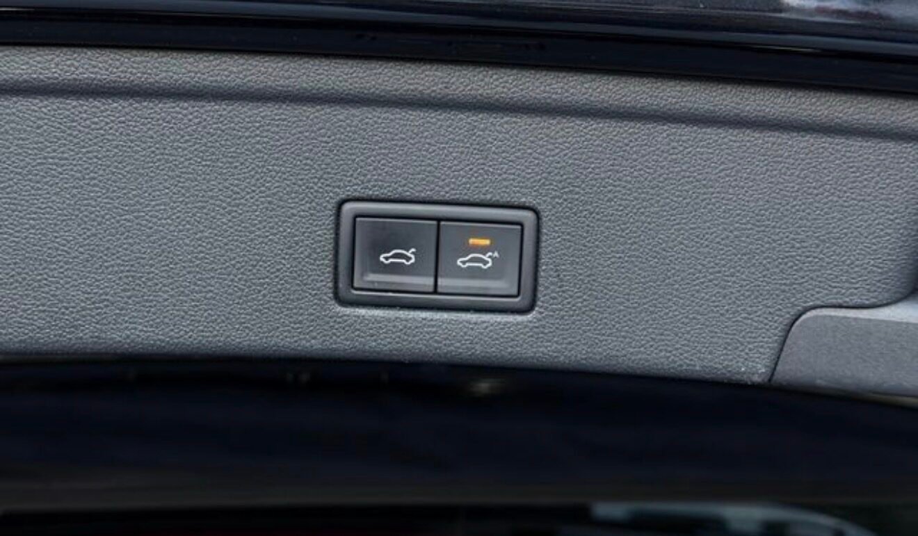 VOLKSWAGEN touareg R 3.0 V6 HIBRYD 462CV