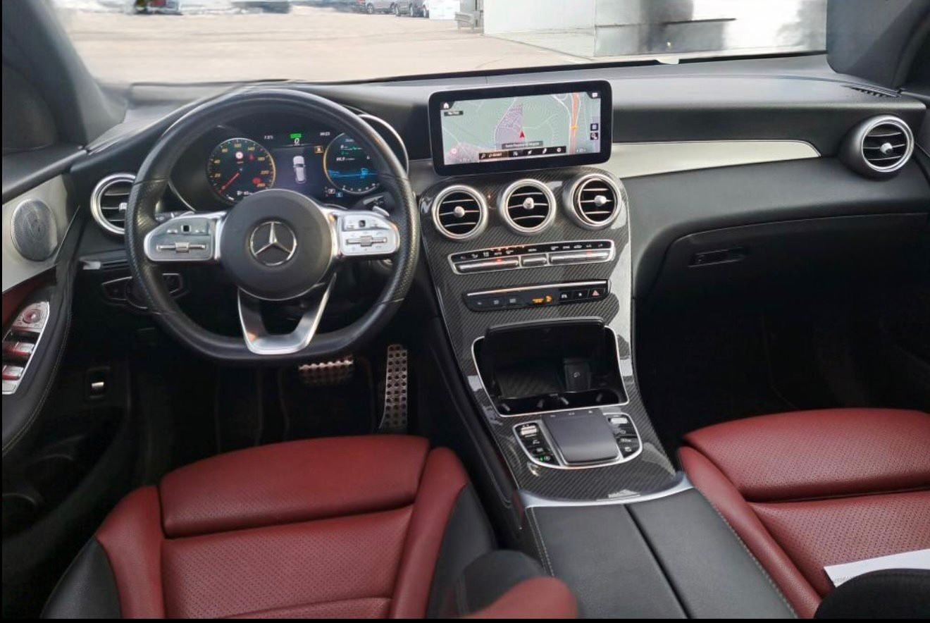 MERCEDES-BENZ GLC 300 4matic