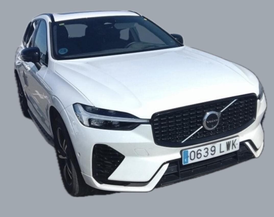 VOLVO XC60 ULTIMATE DARK AUTO T6