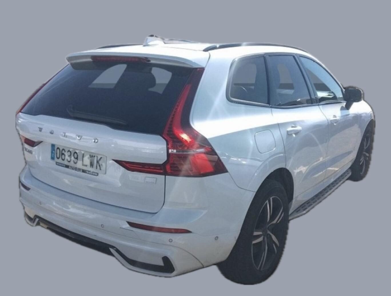 VOLVO XC60 ULTIMATE DARK AUTO T6