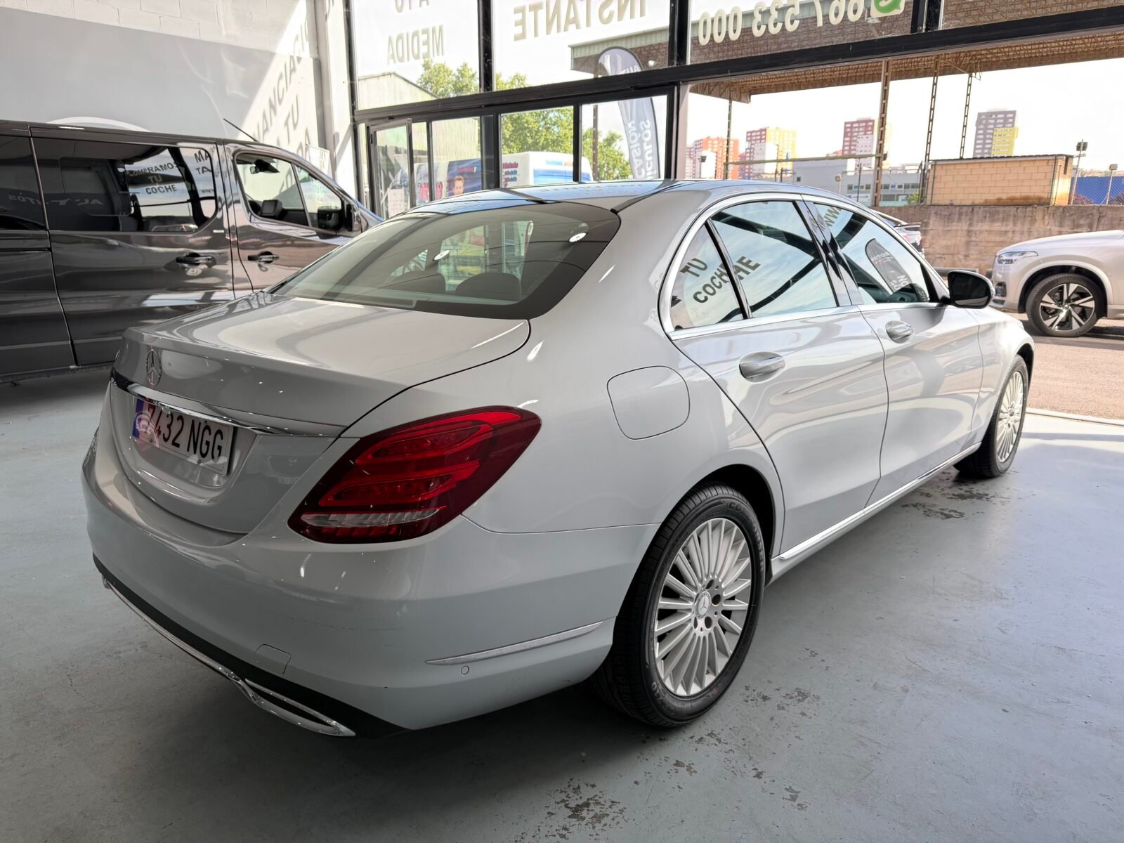 MERCEDES-BENZ Clase c 180 AVANTGARDE