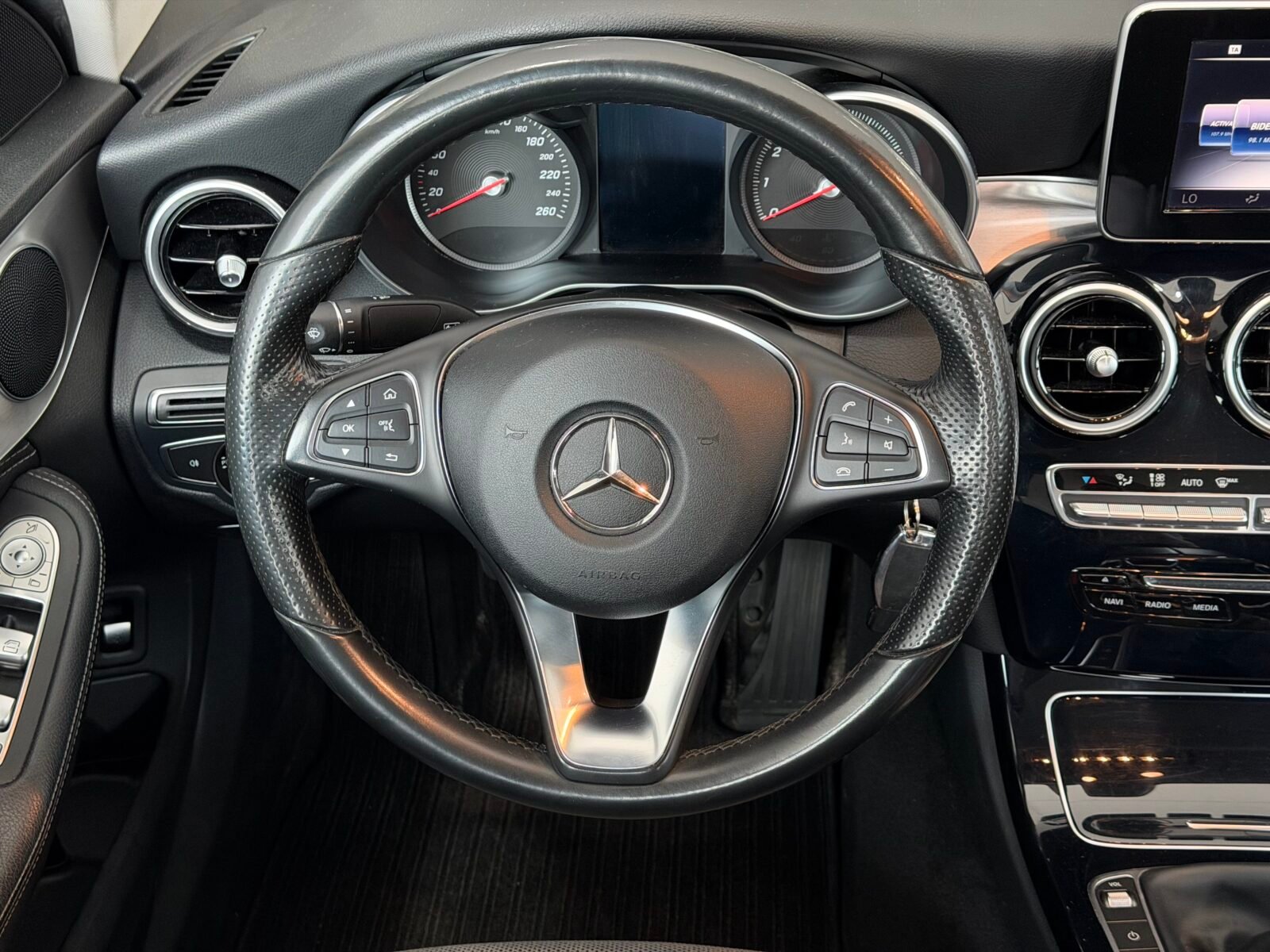 MERCEDES-BENZ Clase c 180 AVANTGARDE