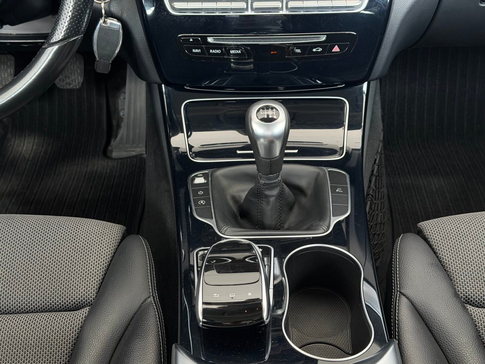 MERCEDES-BENZ Clase c 180 AVANTGARDE