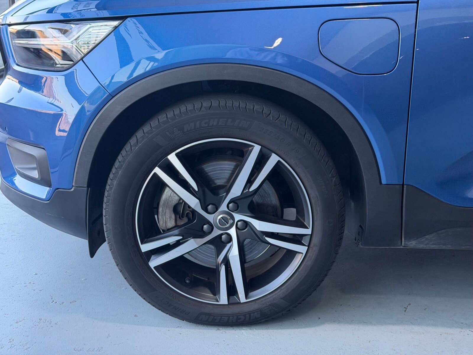 VOLVO XC40  1.5 T4 Twin Recharge RDesign Auto
