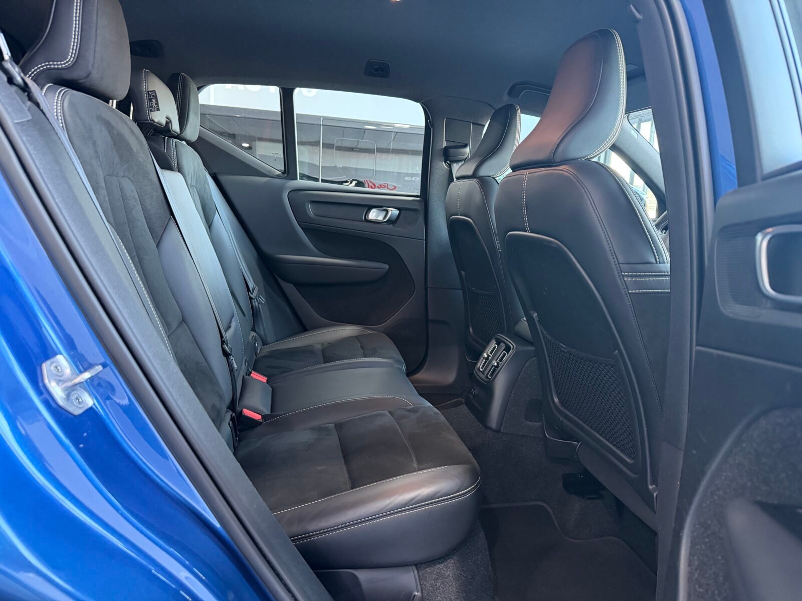 VOLVO XC40  1.5 T4 Twin Recharge RDesign Auto