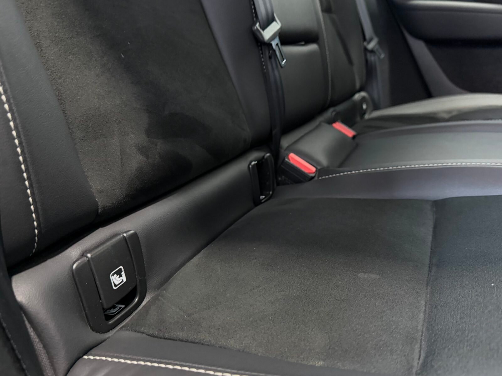 VOLVO XC40  1.5 T4 Twin Recharge RDesign Auto