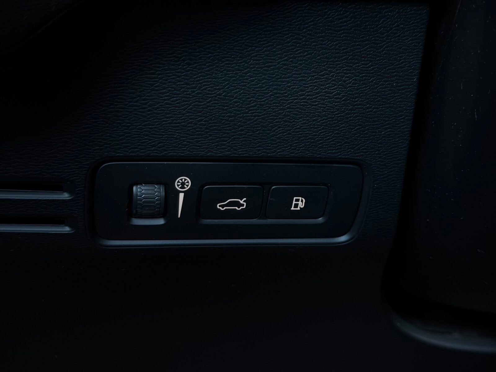 VOLVO XC40  1.5 T4 Twin Recharge RDesign Auto