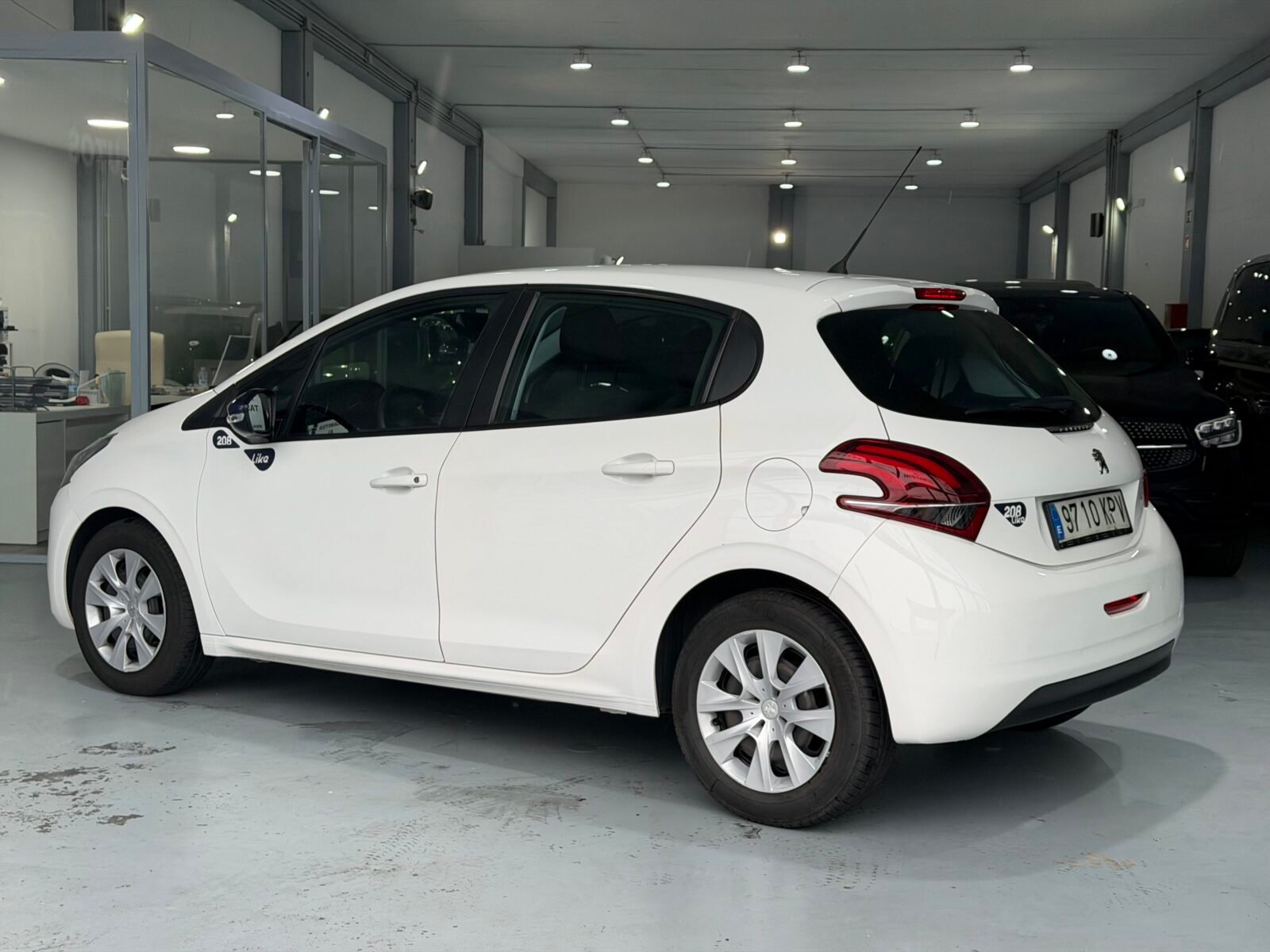 PEUGEOT 208  5P LIKE 1.6 BlueHDi 55KW 75CV