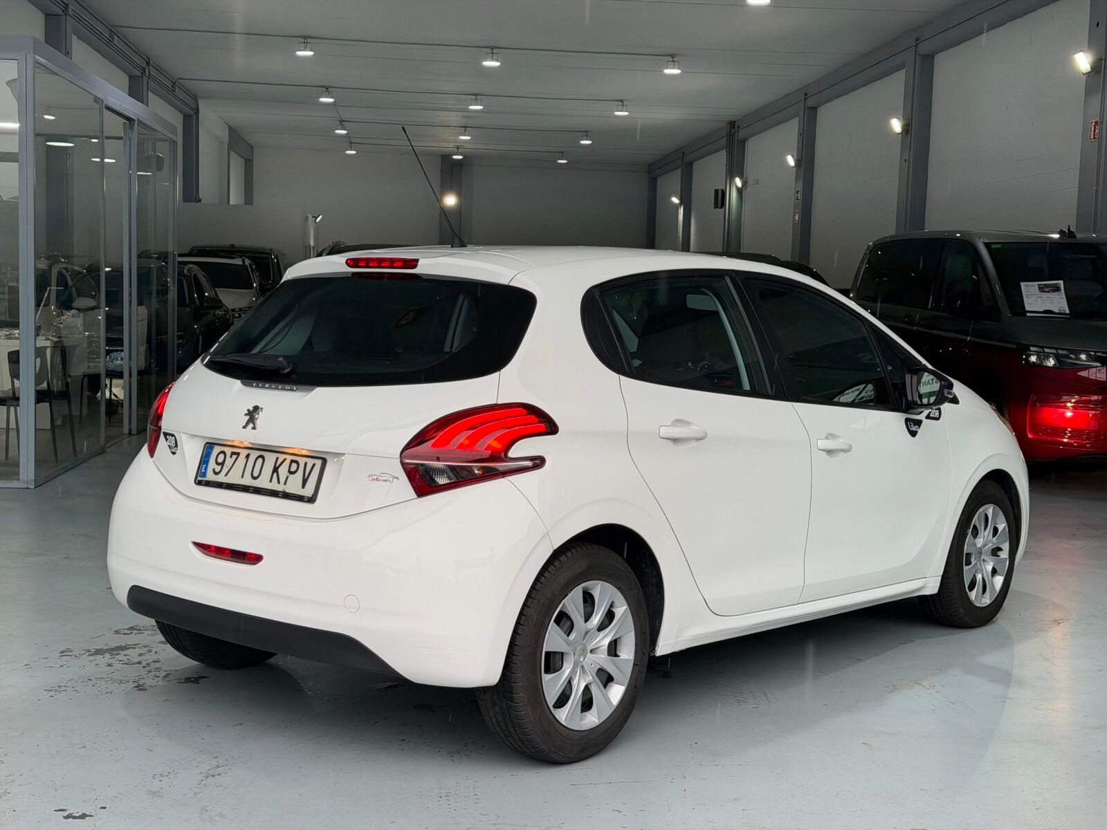 PEUGEOT 208  5P LIKE 1.6 BlueHDi 55KW 75CV