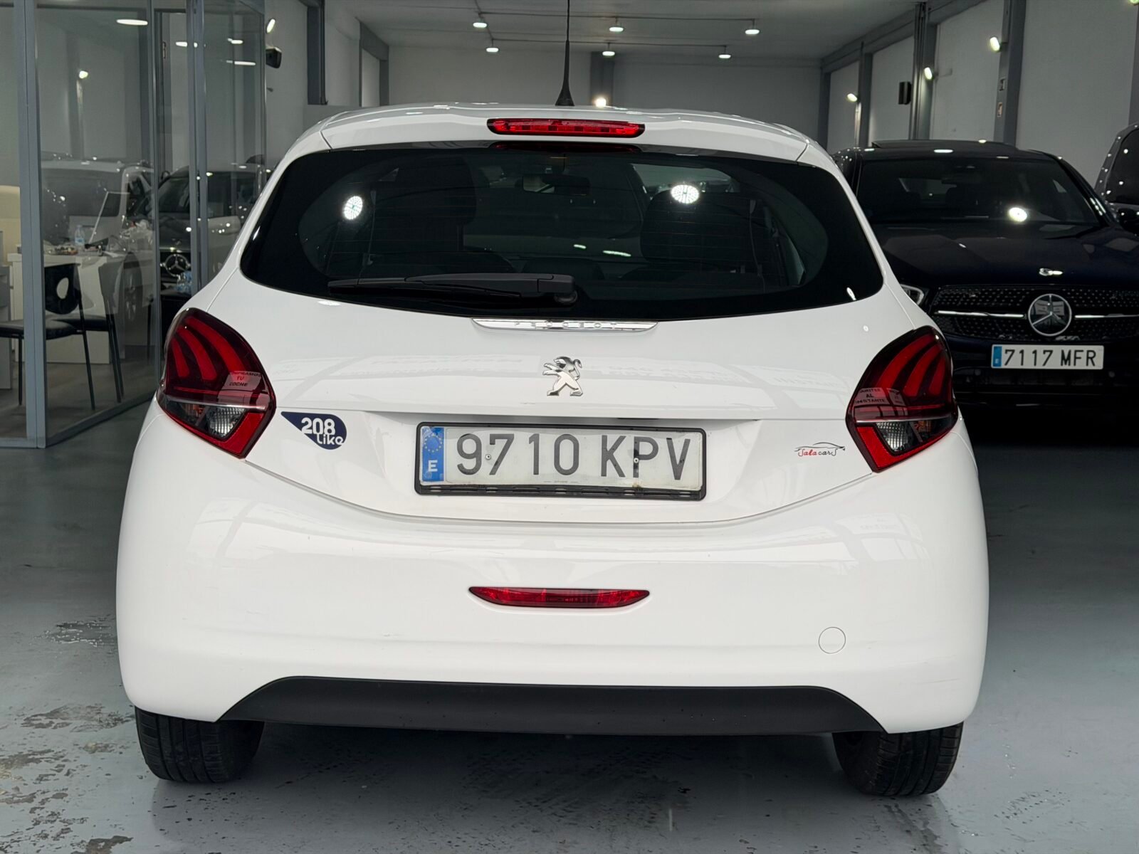 PEUGEOT 208  5P LIKE 1.6 BlueHDi 55KW 75CV