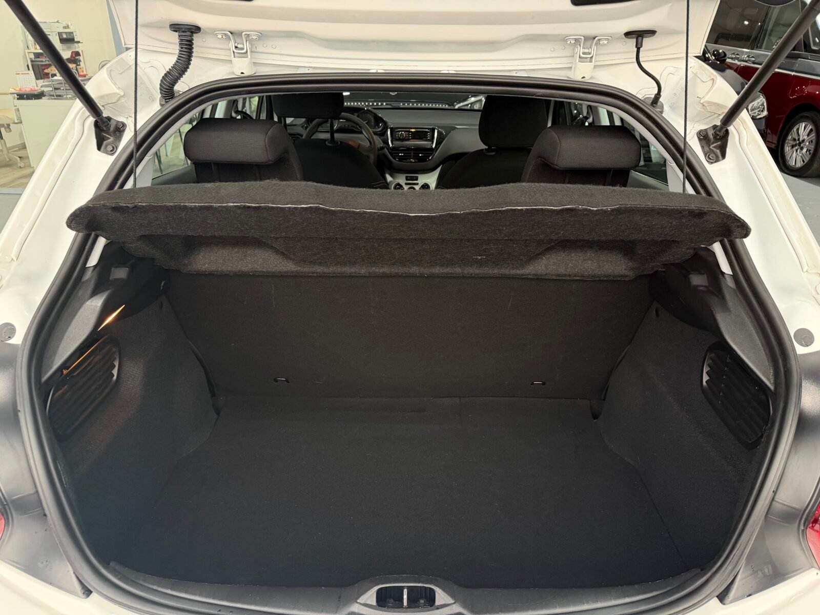PEUGEOT 208  5P LIKE 1.6 BlueHDi 55KW 75CV