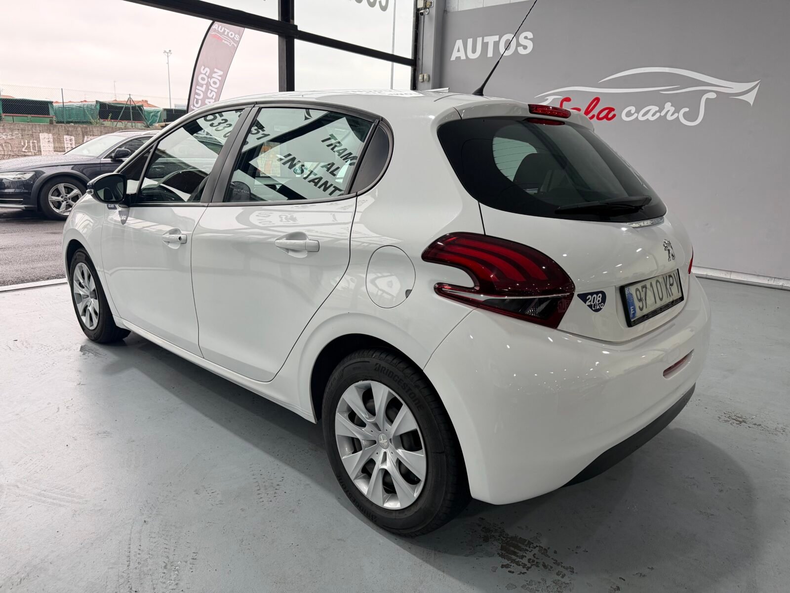 PEUGEOT 208  5P LIKE 1.6 BlueHDi 55KW 75CV